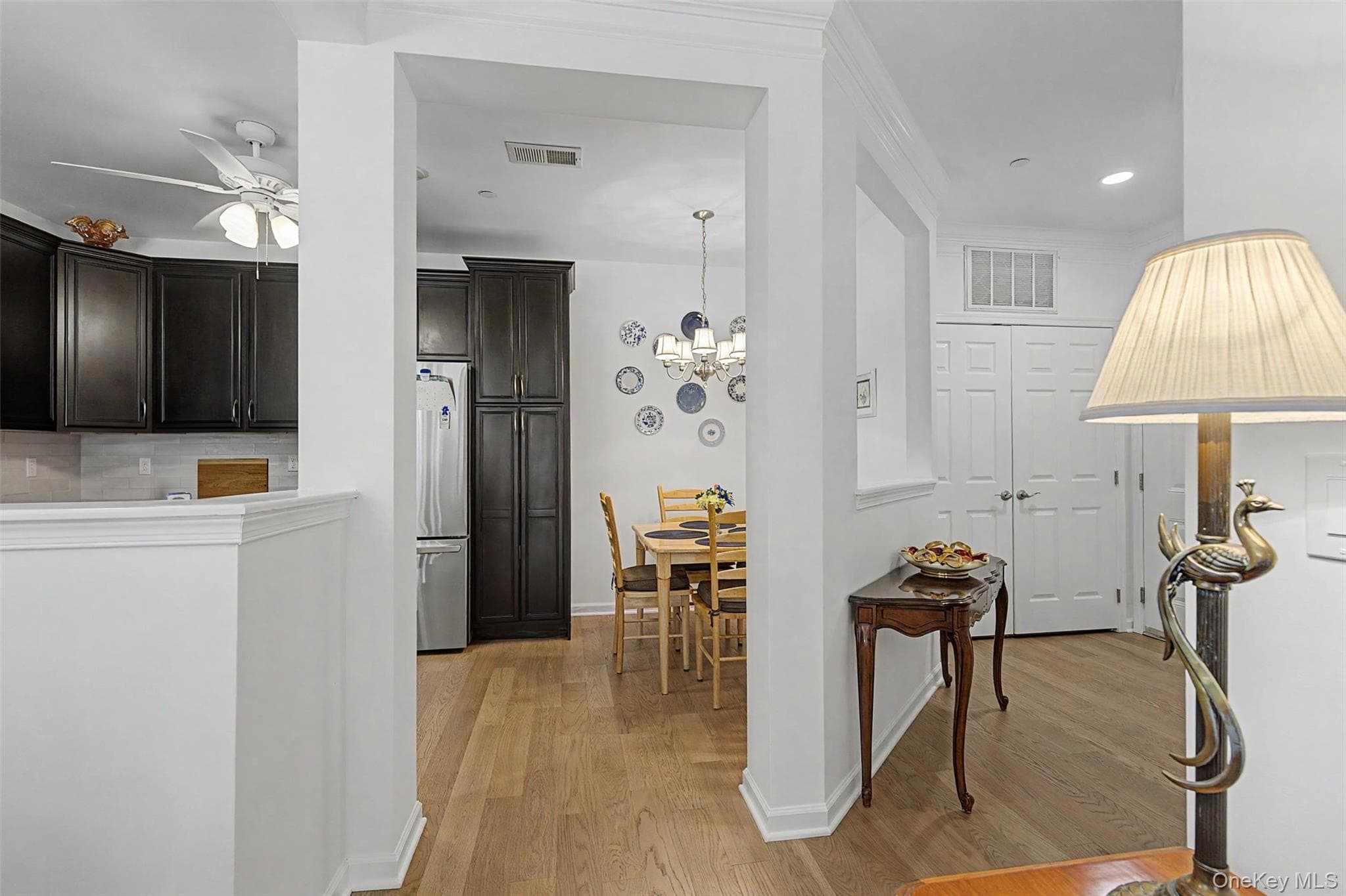 2806 Bennington Drive thumbnail 7