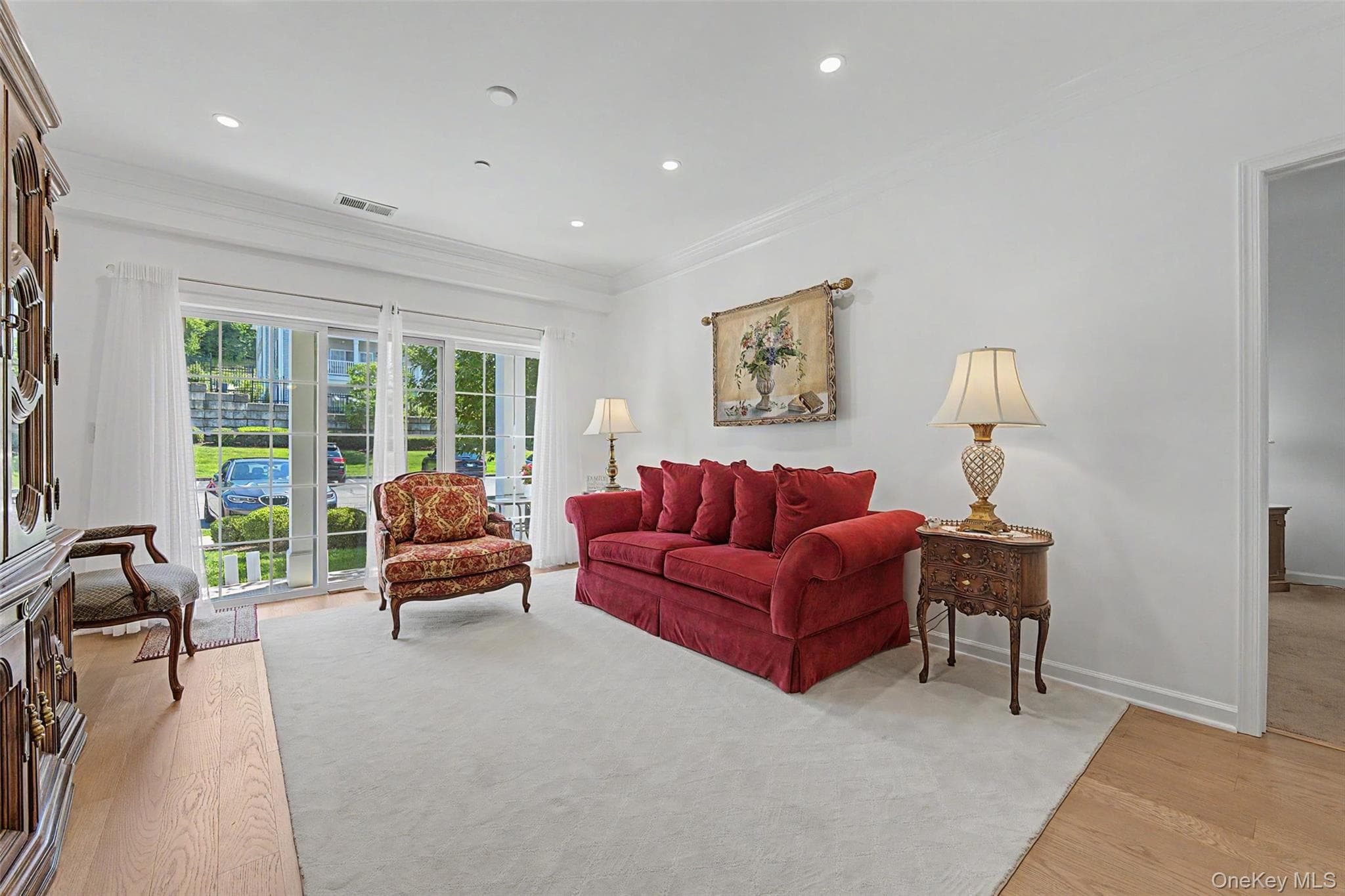 2806 Bennington Drive thumbnail 19