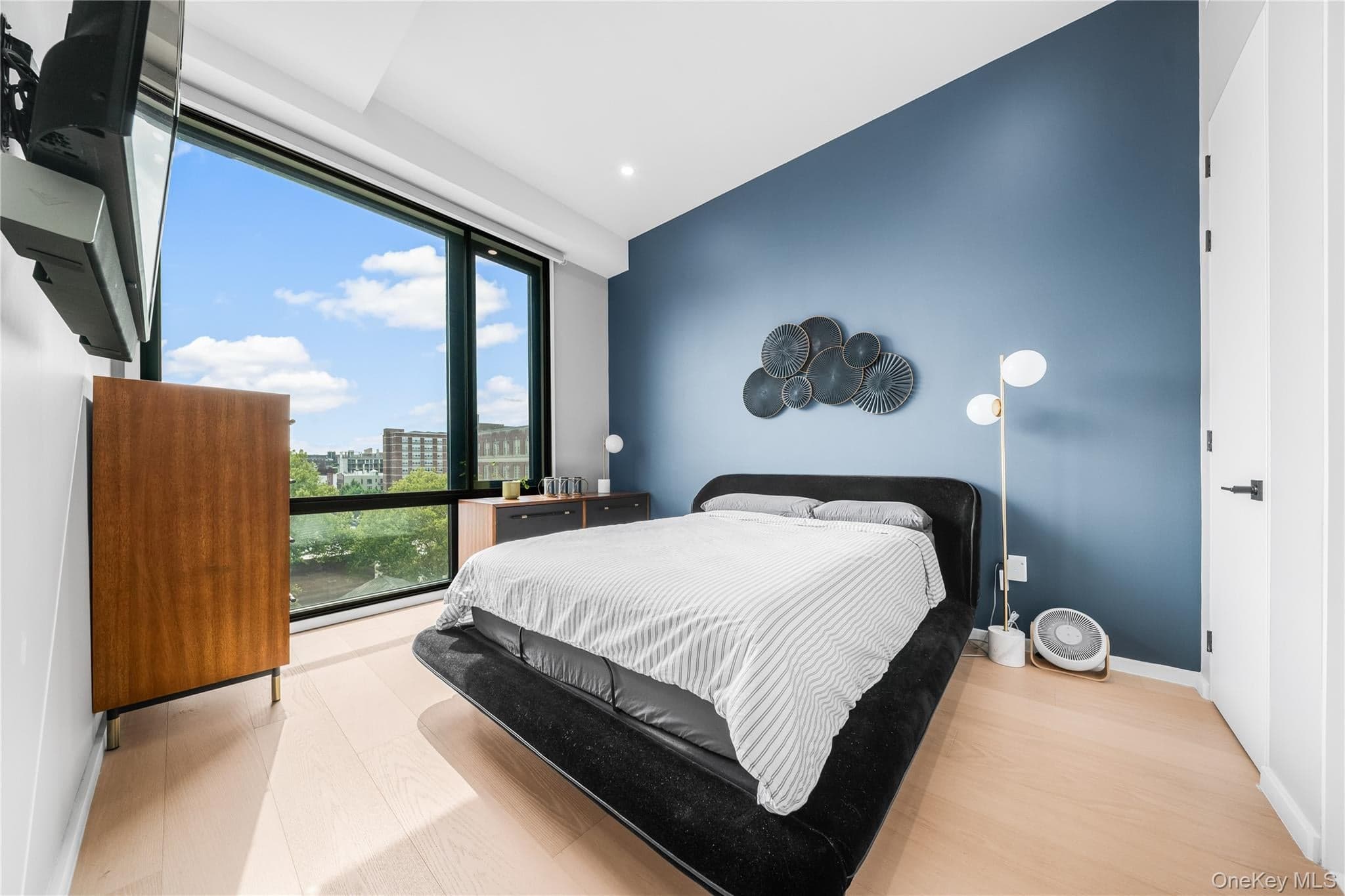 3116 21st Street Unit: PH1D thumbnail 7