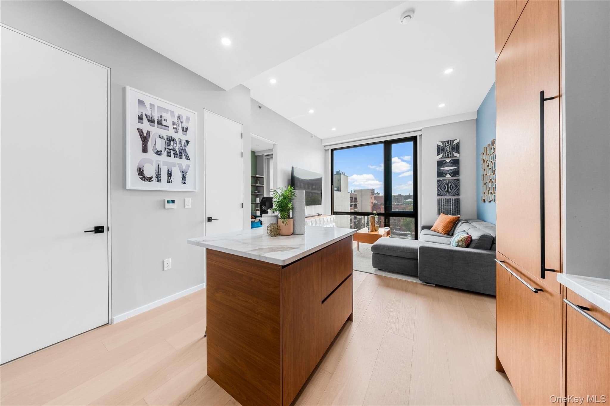 3116 21st Street Unit: PH1D thumbnail 6