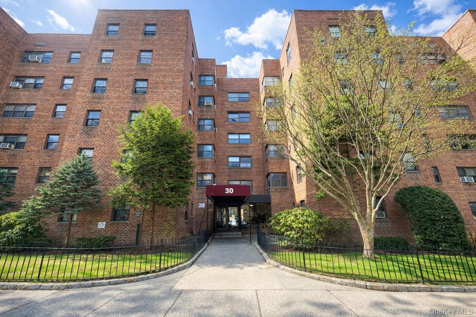 30 Fleetwood Avenue Unit: 5G, Mount Vernon