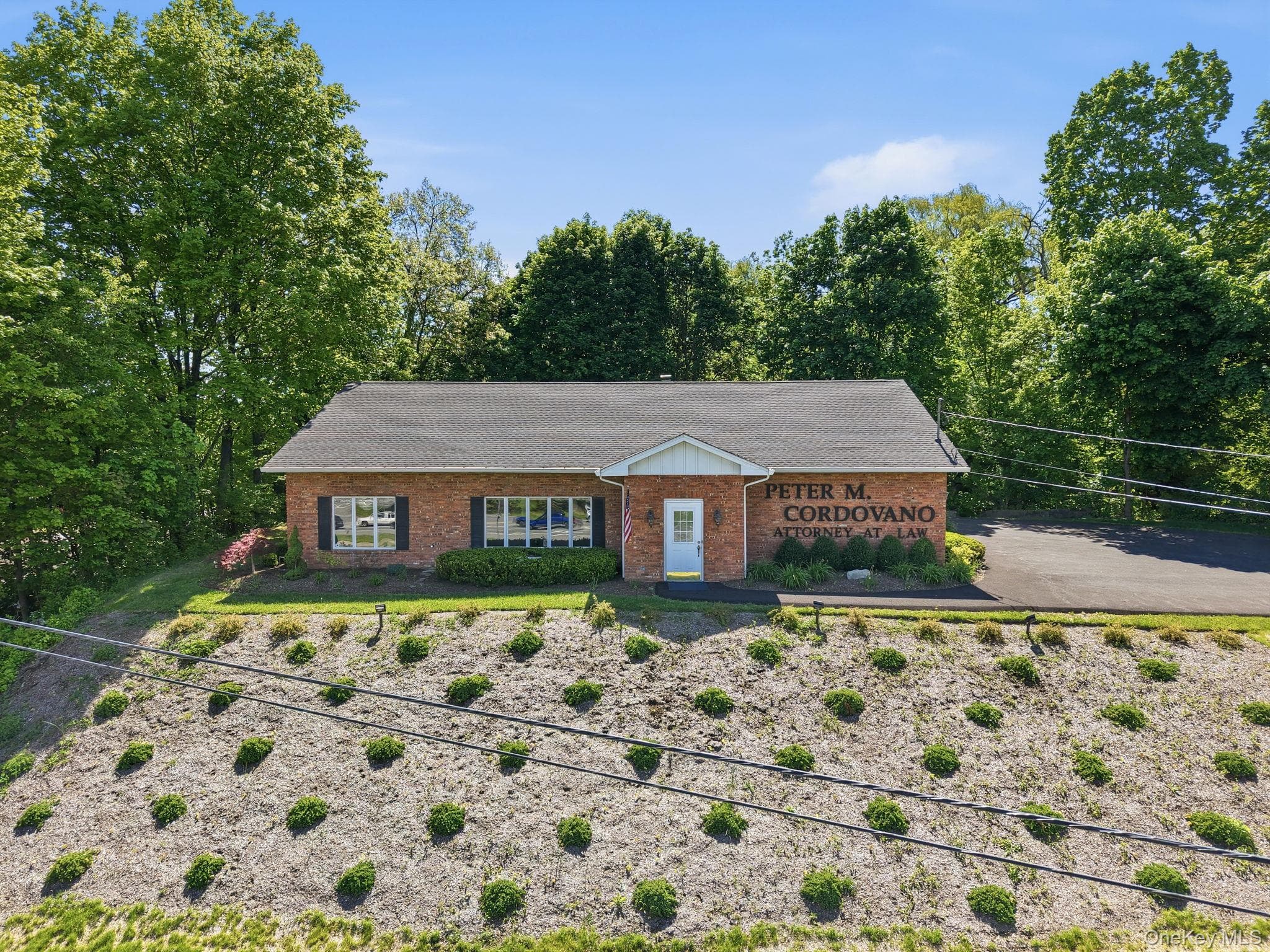 1 N Roberts Road, Highland