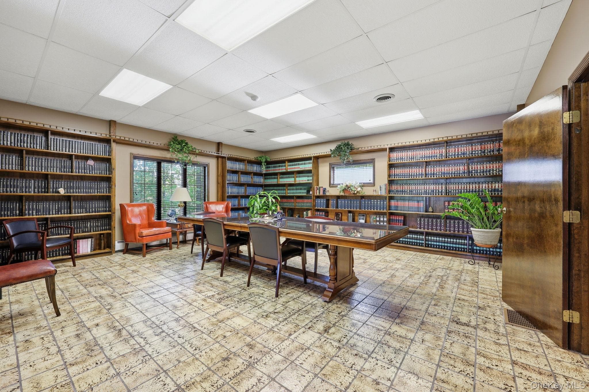 1 N Roberts Road thumbnail 33
