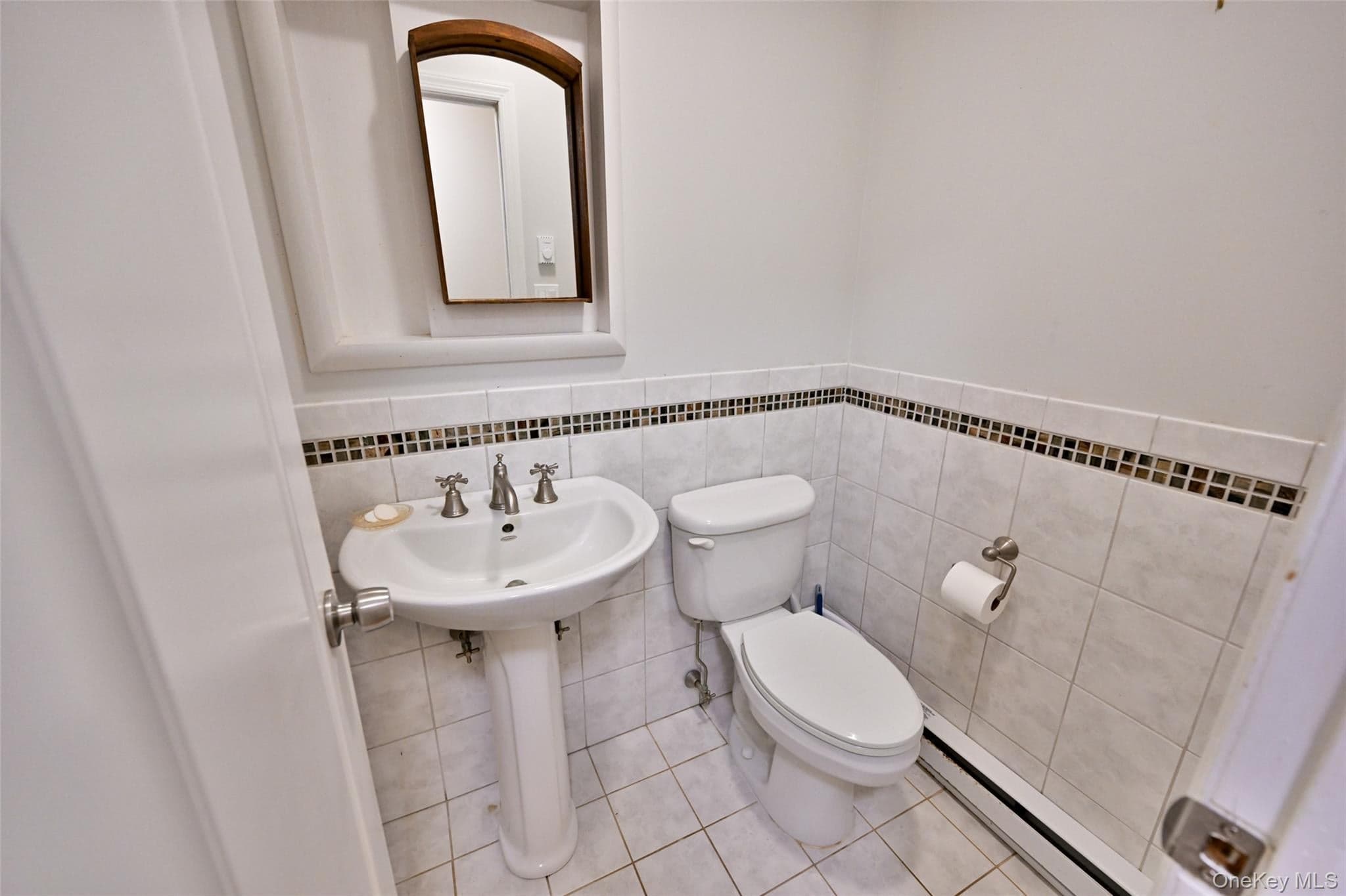 12 Tower Hill Road thumbnail 14