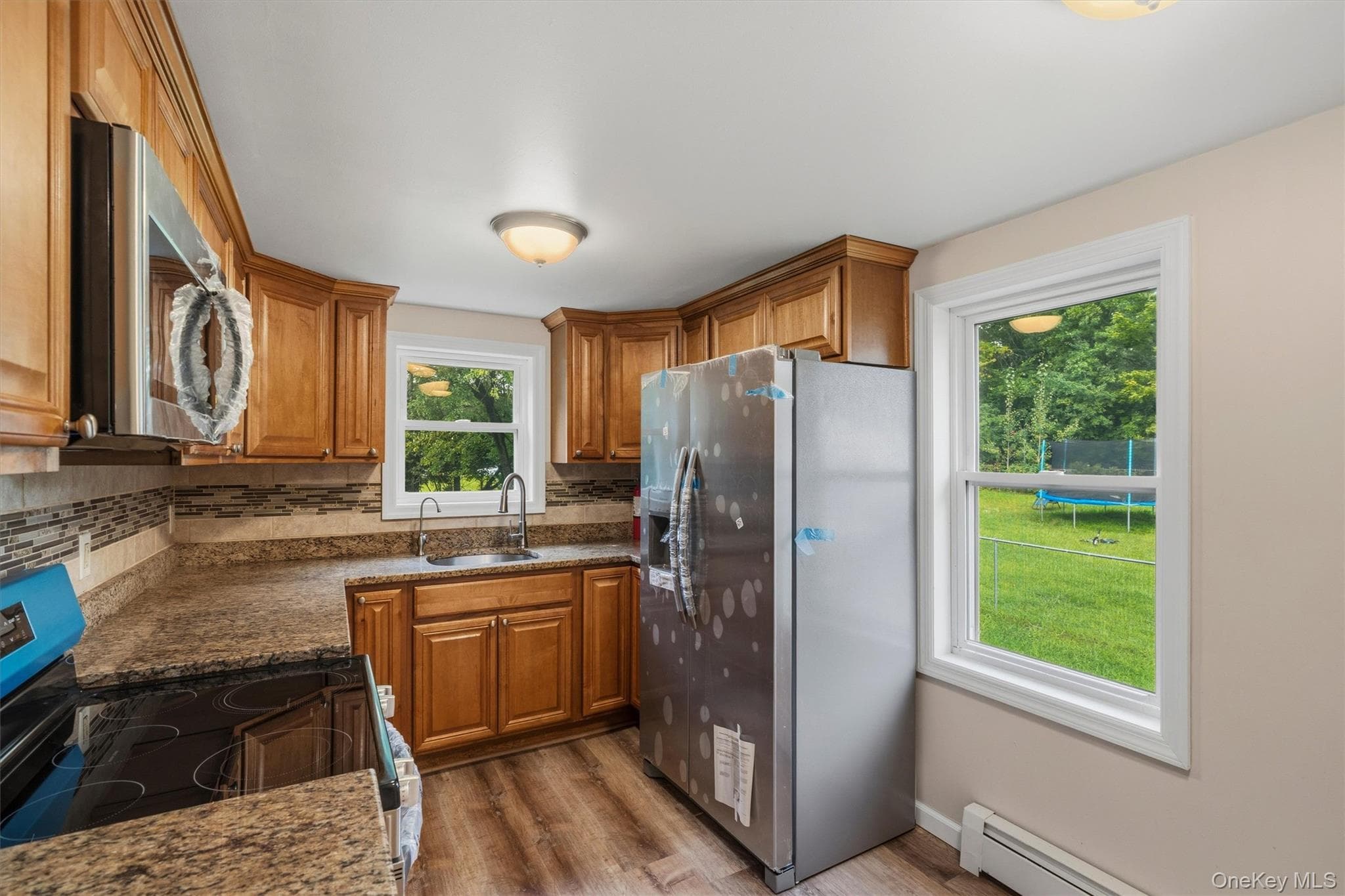 11 Strack Road thumbnail 13