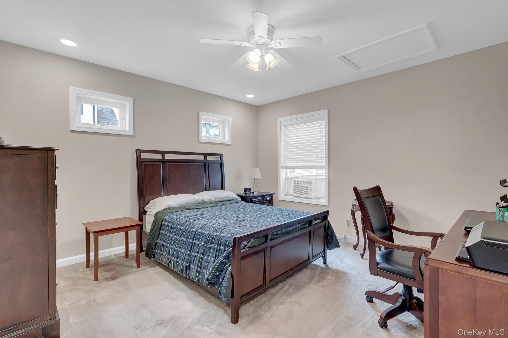72 Arizona Avenue thumbnail 17