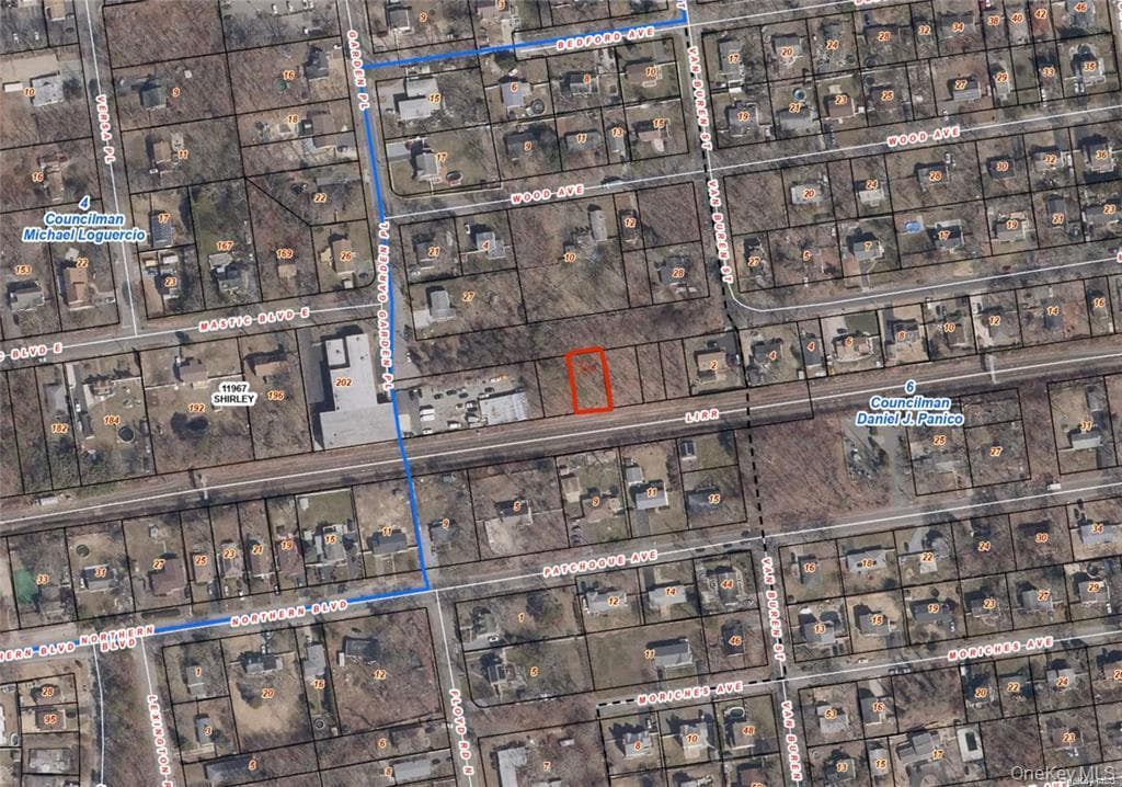 VL(36) Mastic Boulevard thumbnail 2