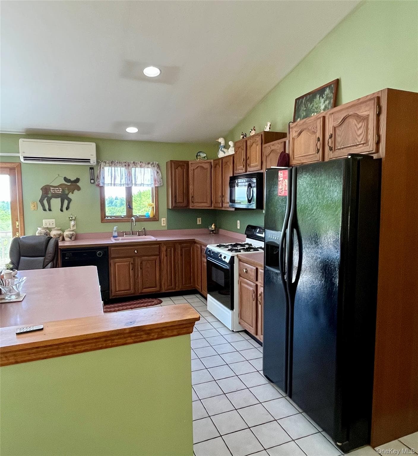 470 Ingrassia Road thumbnail 10