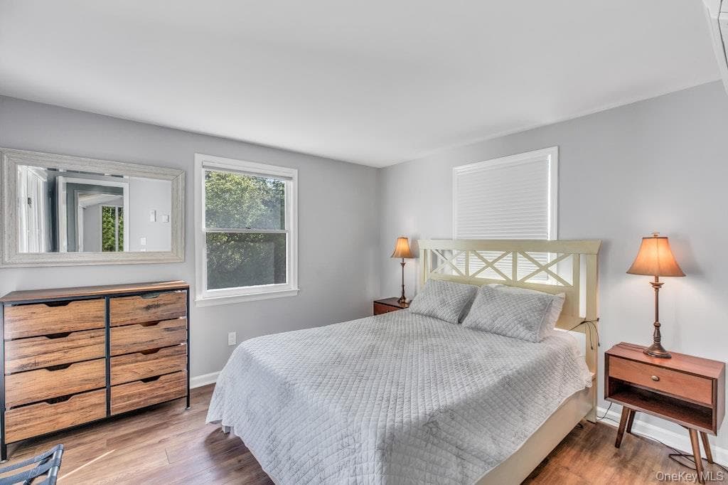 3645 and 3651 Soundview Avenue thumbnail 39