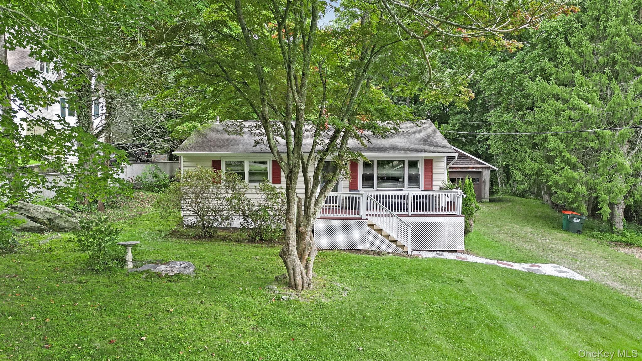 13 Arbutus Street thumbnail 3