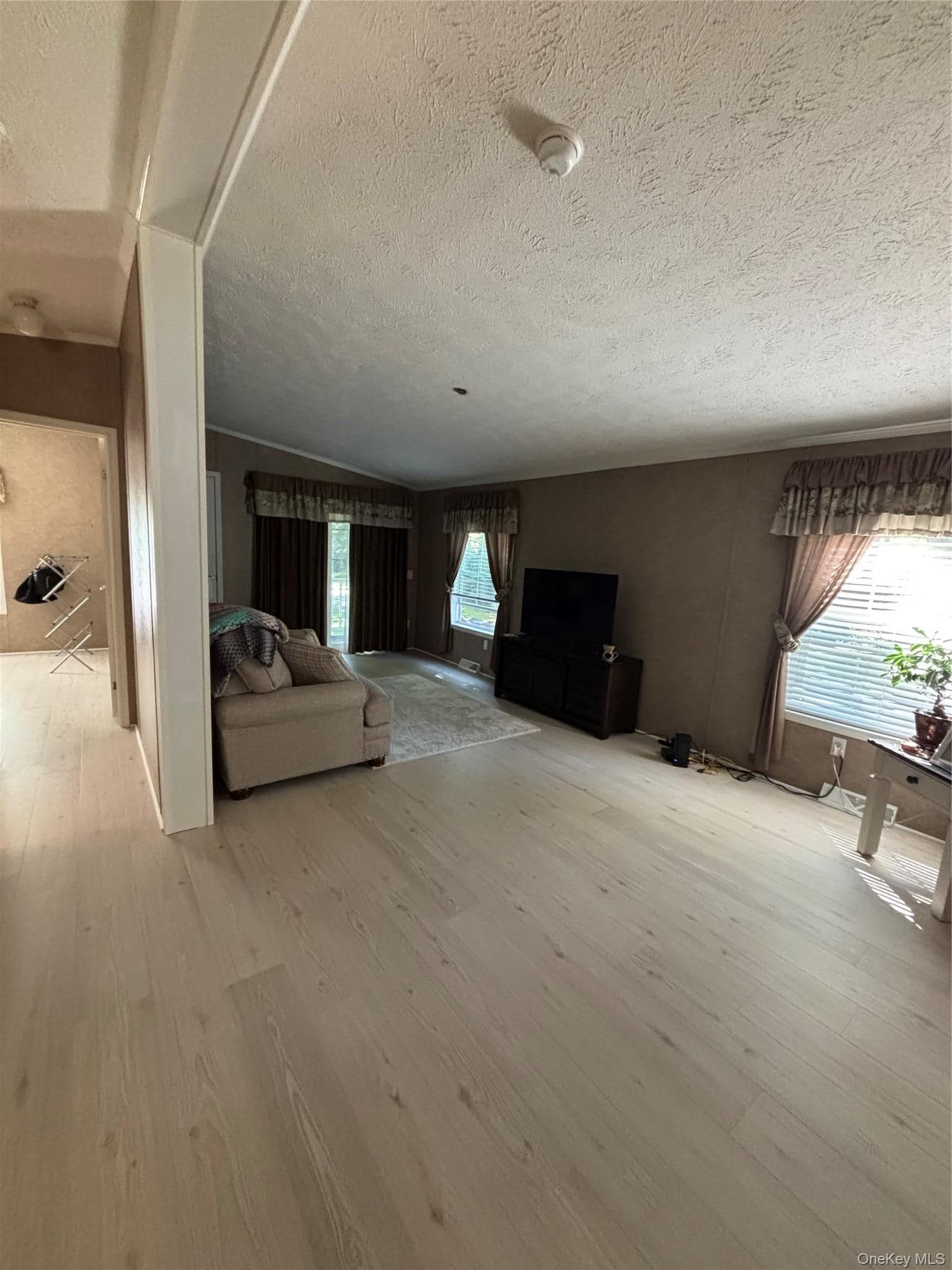 7 Herschel Drive DR thumbnail 5