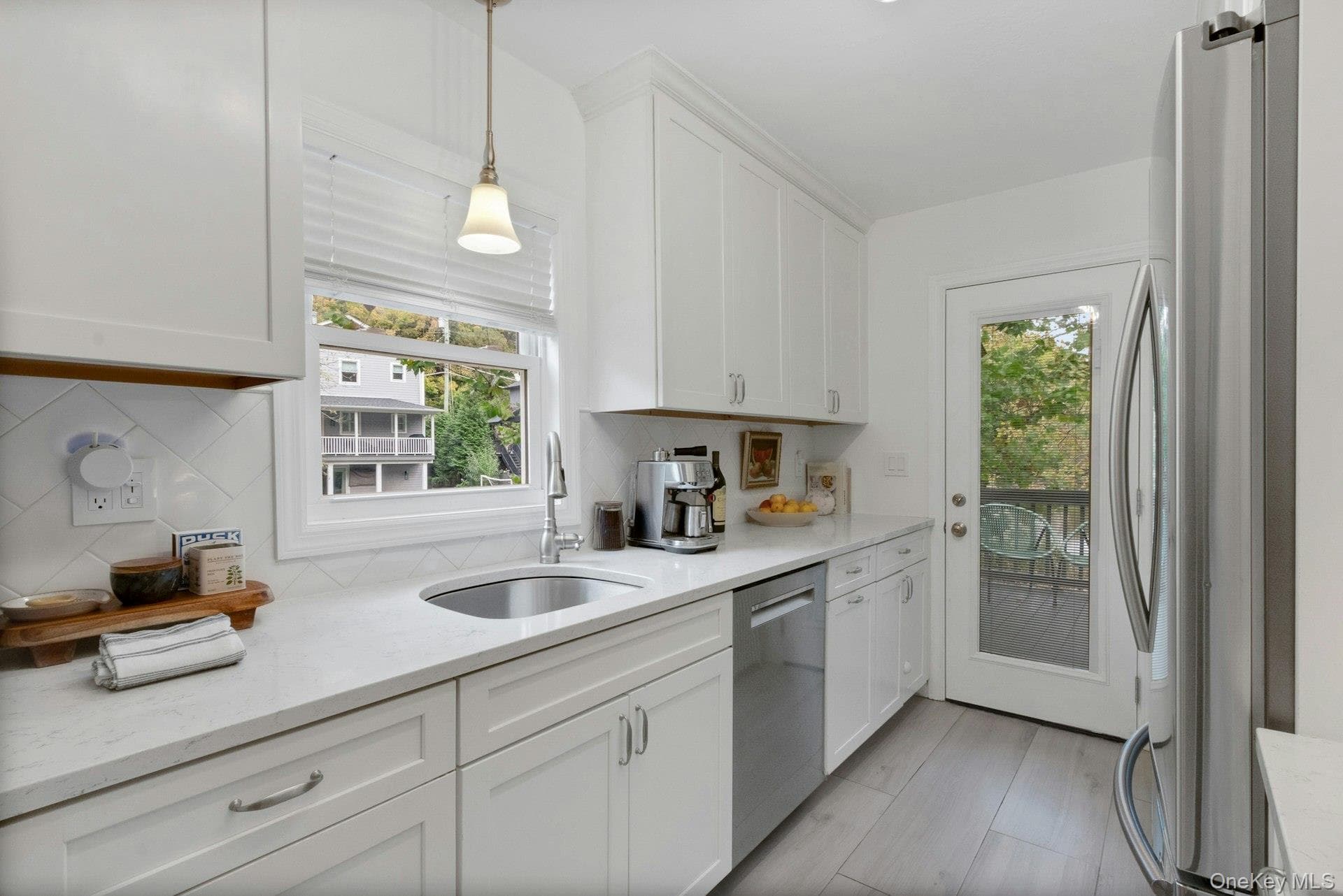 234 Ferdon Avenue thumbnail 13
