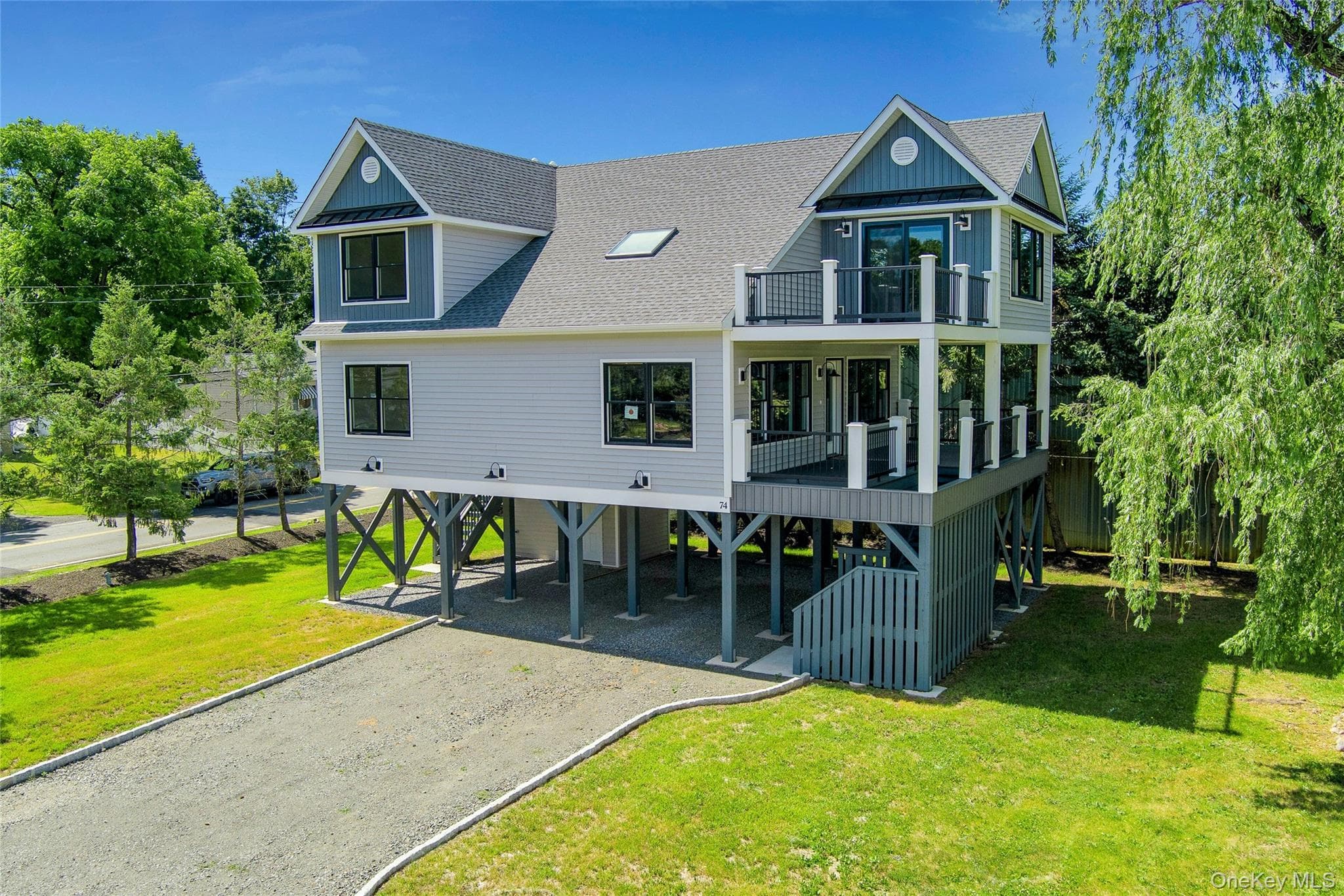 74 Beach Road thumbnail 4