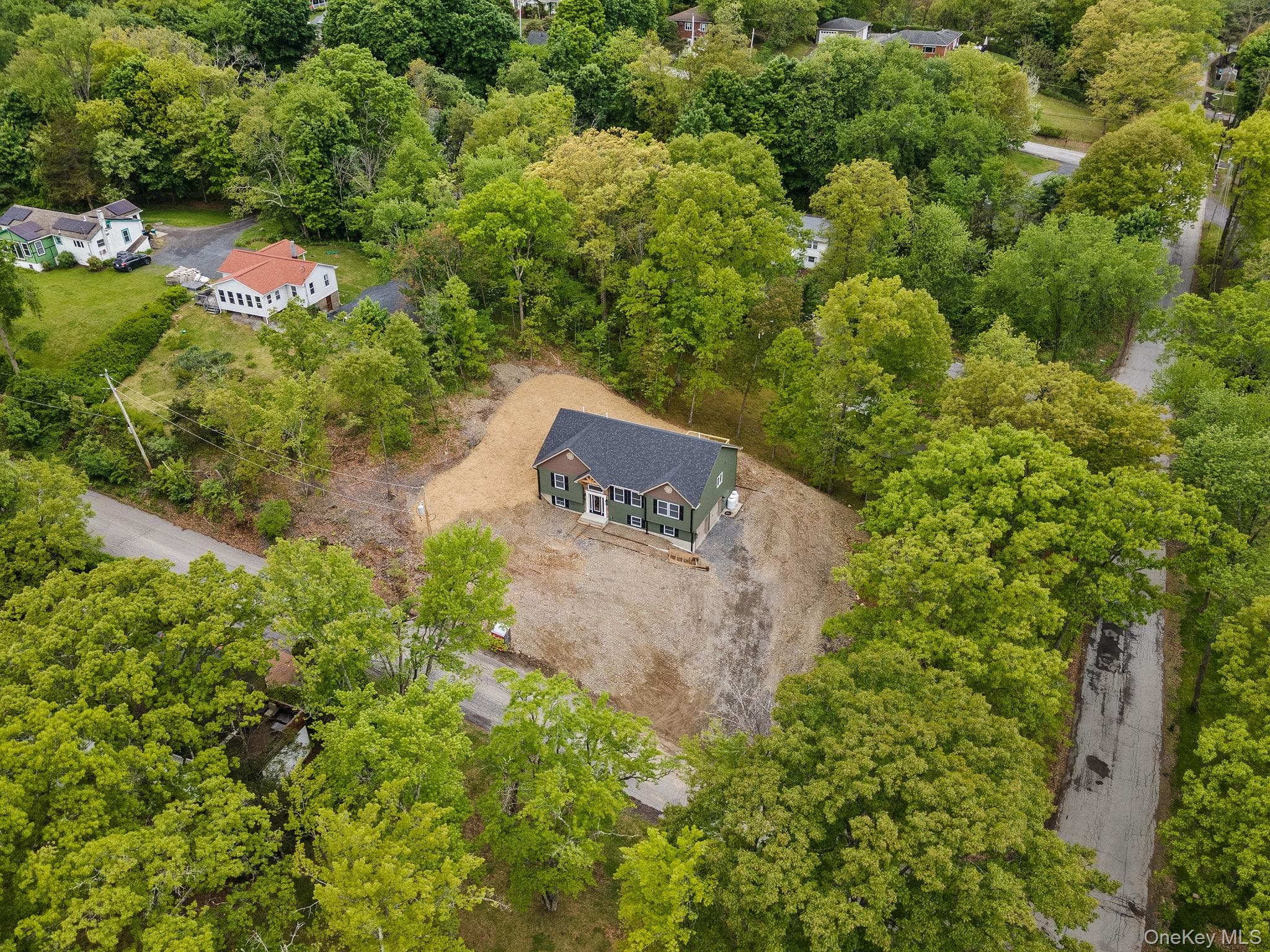 61 Smith Avenue thumbnail 38