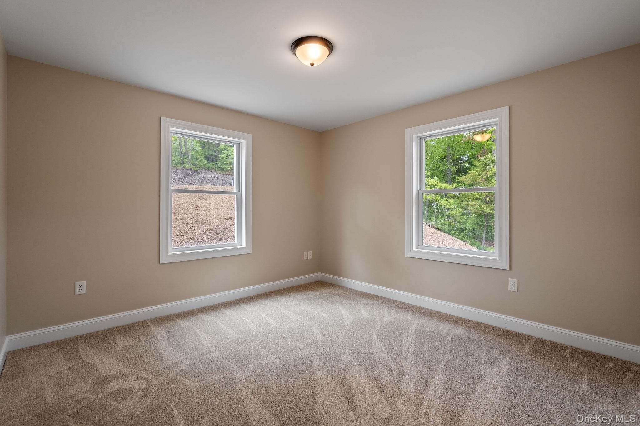 61 Smith Avenue thumbnail 23