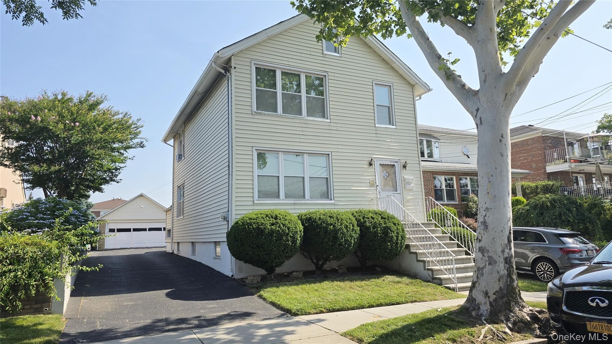 147-23 23rd Avenue, Whitestone