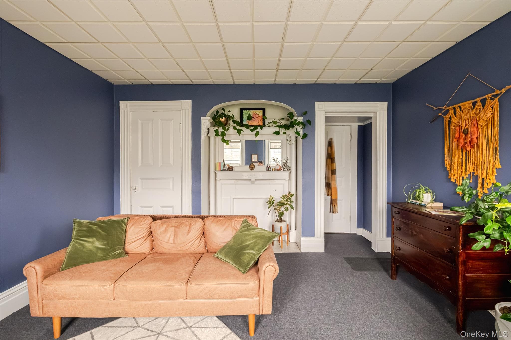 437 E Allen Street thumbnail 32