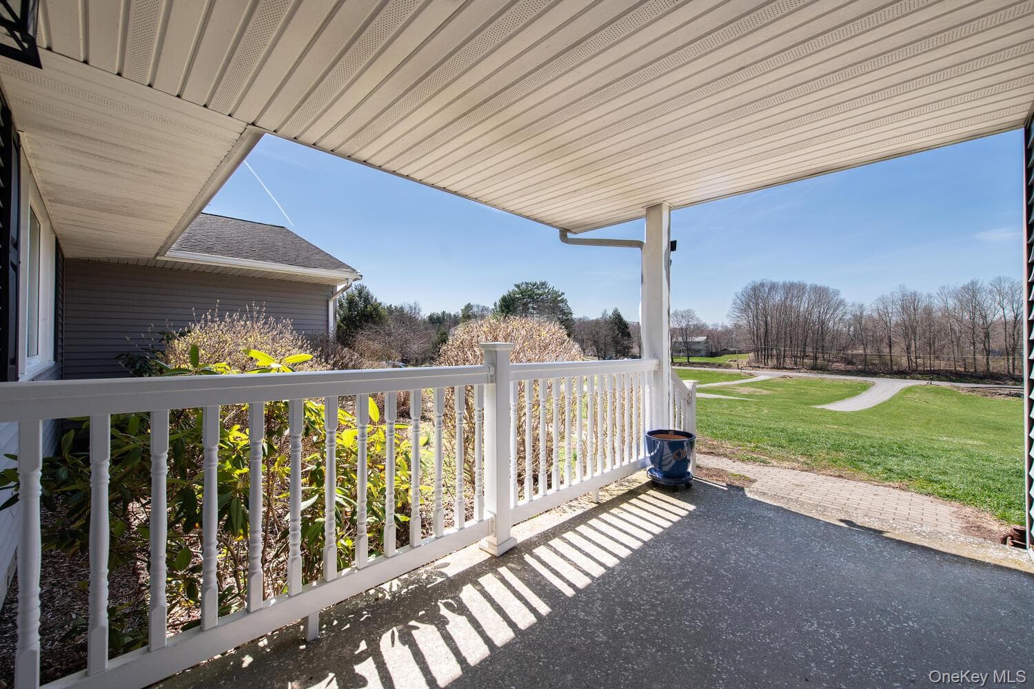 394 Smith Road thumbnail 7