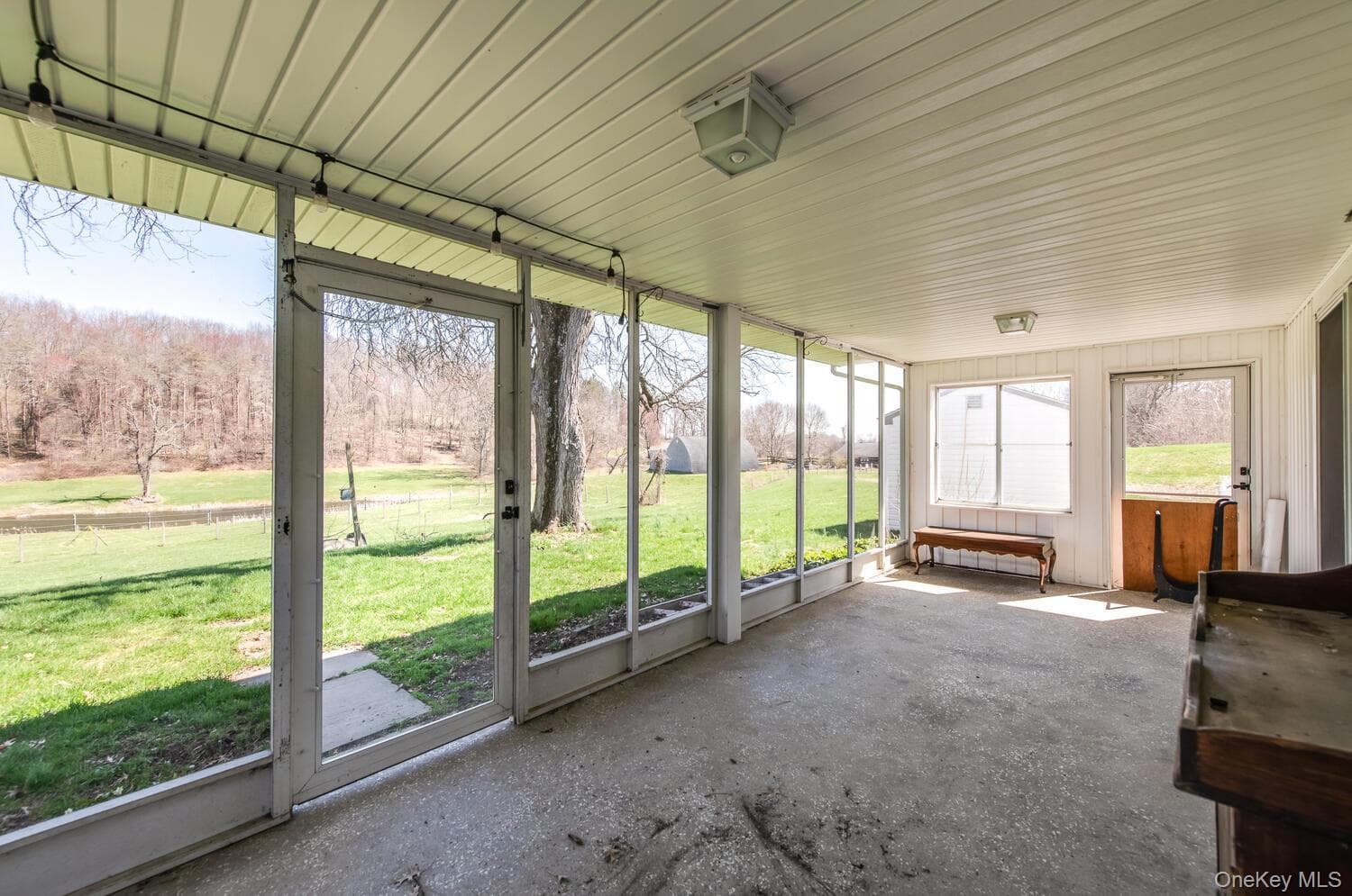 394 Smith Road thumbnail 29