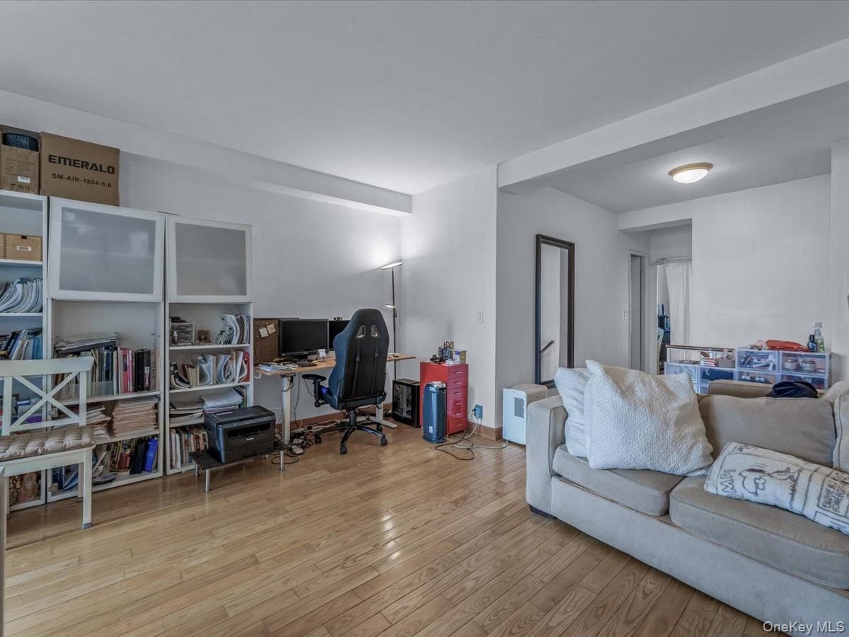 9905 63rd Drive Dr Unit: 7R thumbnail 7