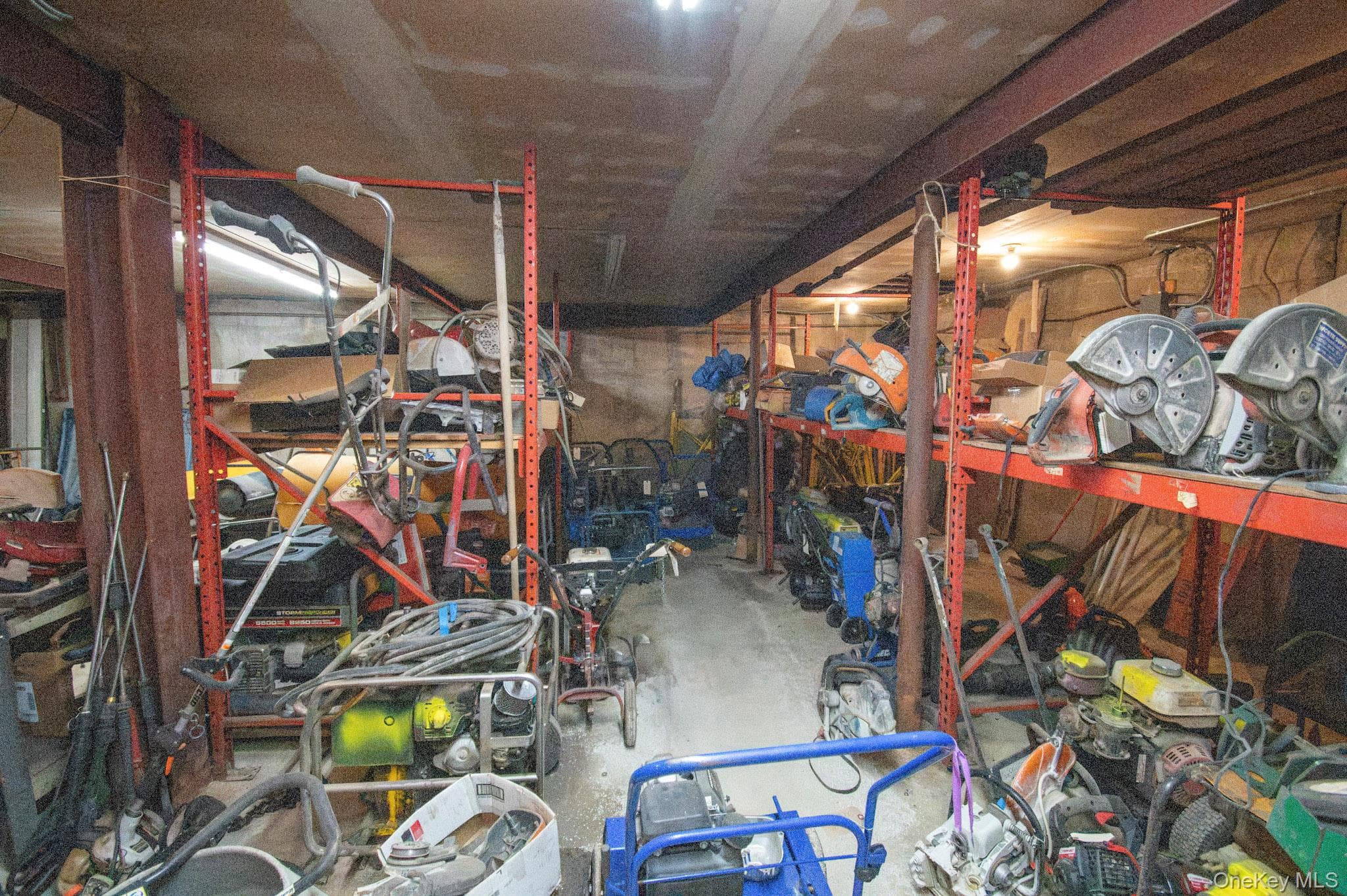 500 Merrick Road thumbnail 39