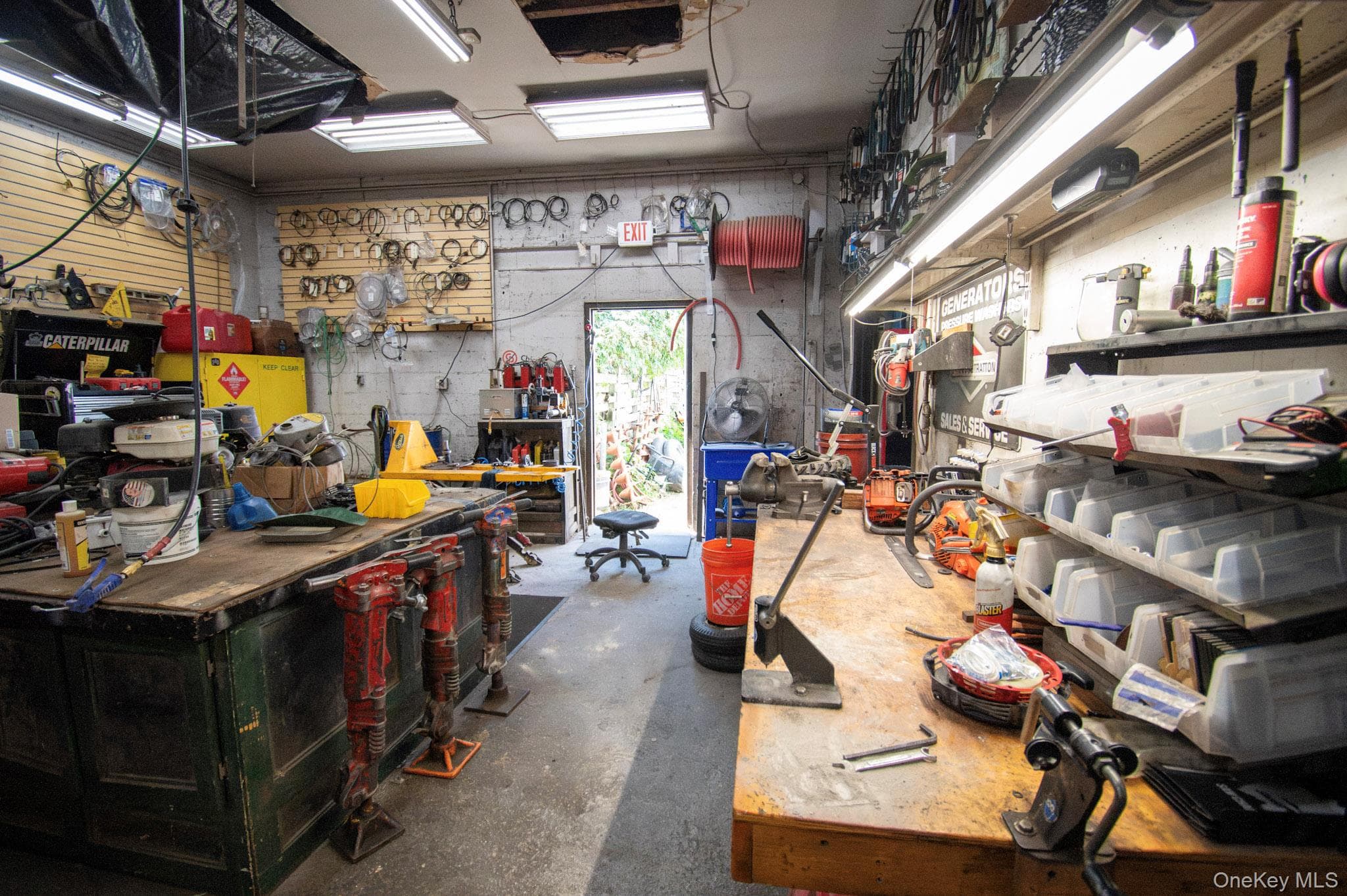500 Merrick Road thumbnail 26