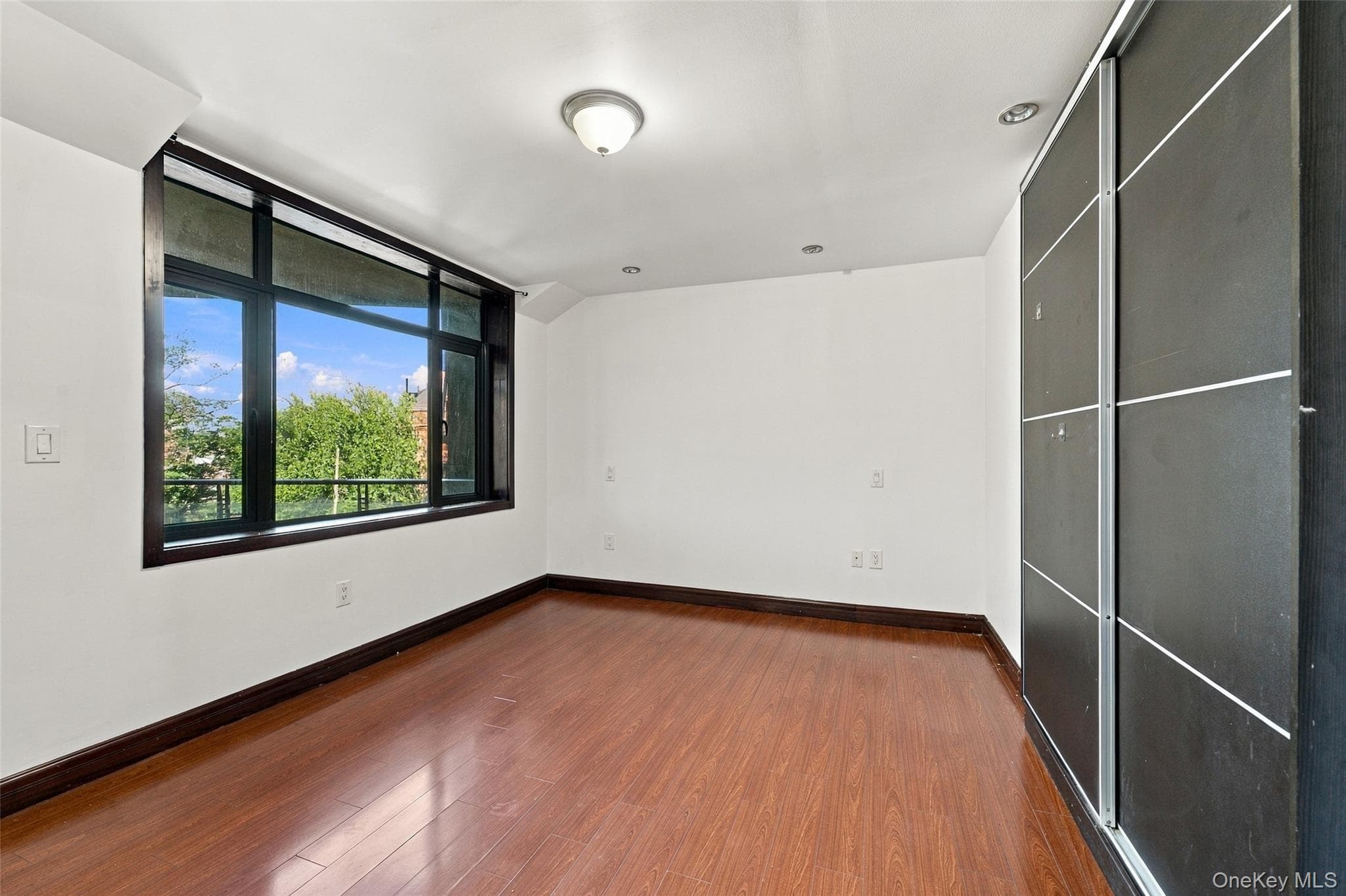 132-29 Blossom Avenue Unit: 4H thumbnail 13