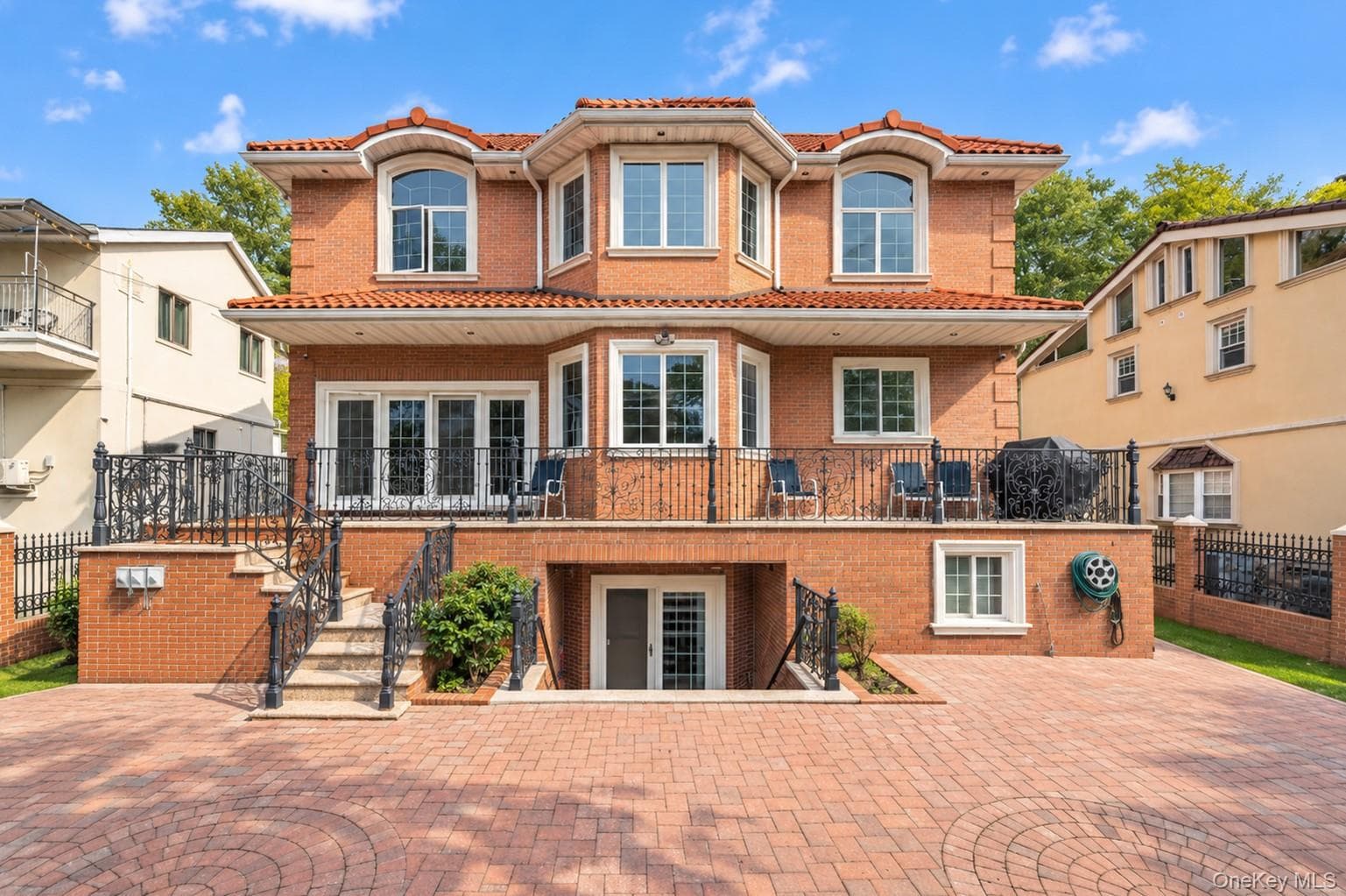 251-35 52nd Avenue thumbnail 41