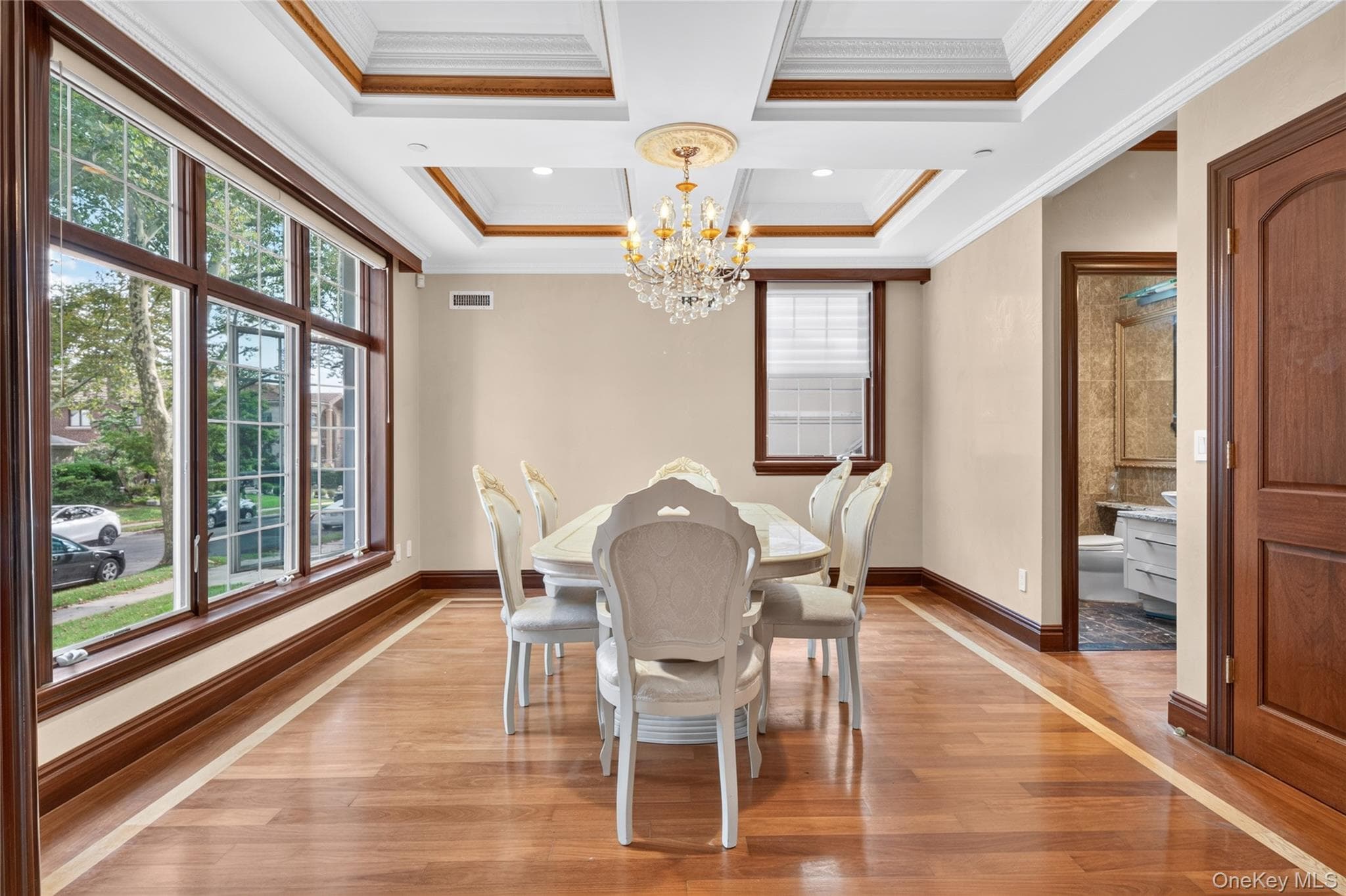 251-35 52nd Avenue thumbnail 18