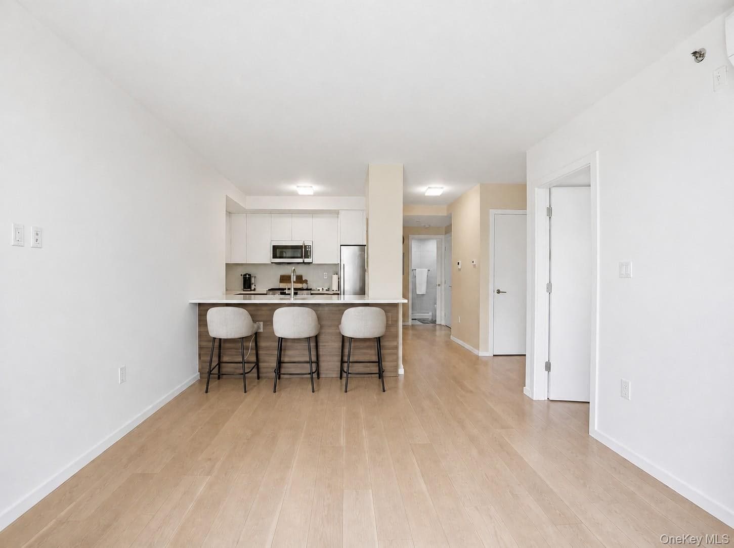 40 Pinehurst Avenue Unit: 2D thumbnail 7