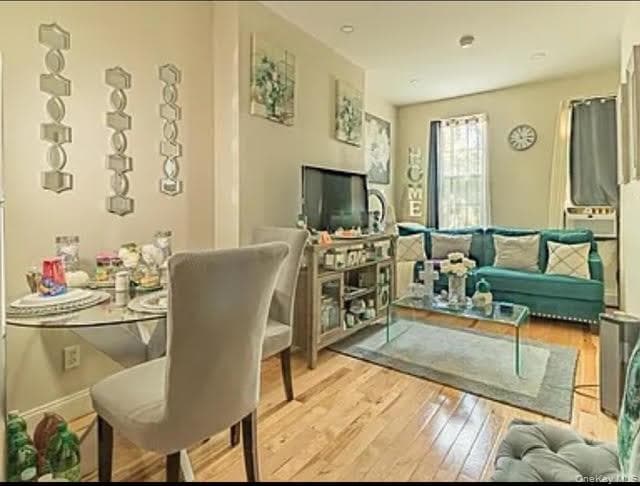 225 Rockaway Avenue thumbnail 17