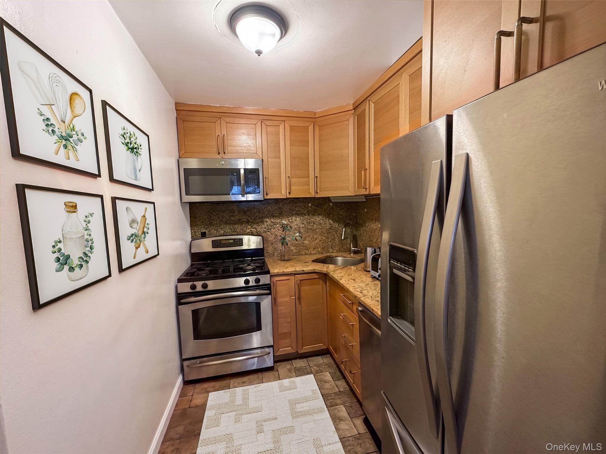 61-20 Grand Central Parkway Unit: C1100 thumbnail 5