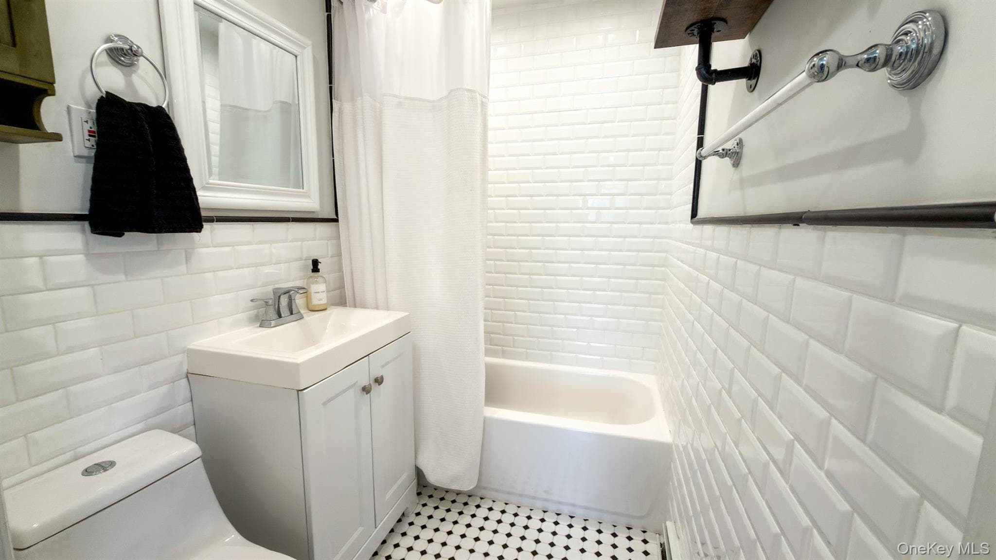 27 E Lincoln Avenue thumbnail 5