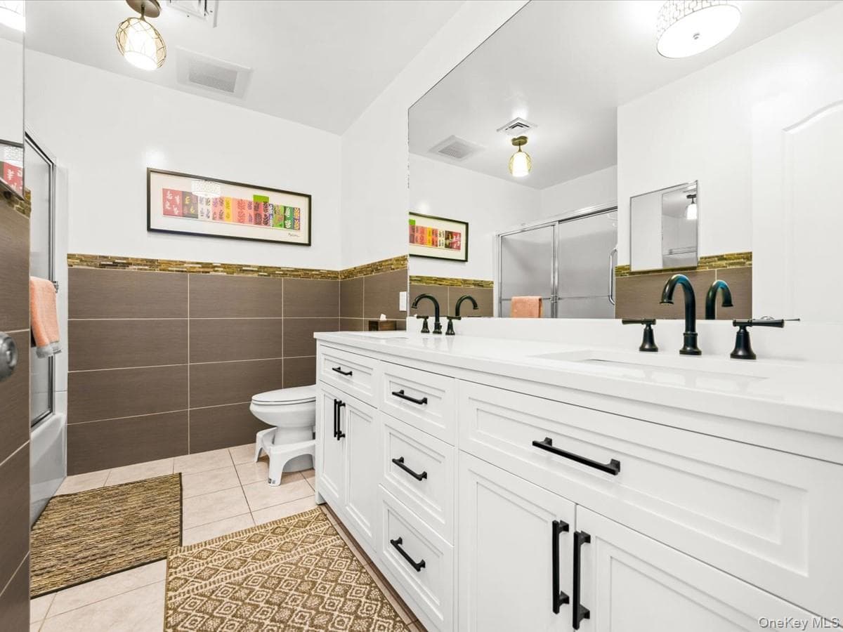 208 Hendrick Avenue thumbnail 15