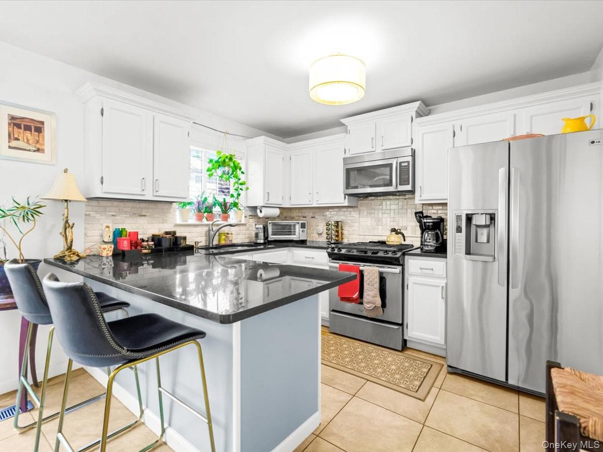 208 Hendrick Avenue thumbnail 10