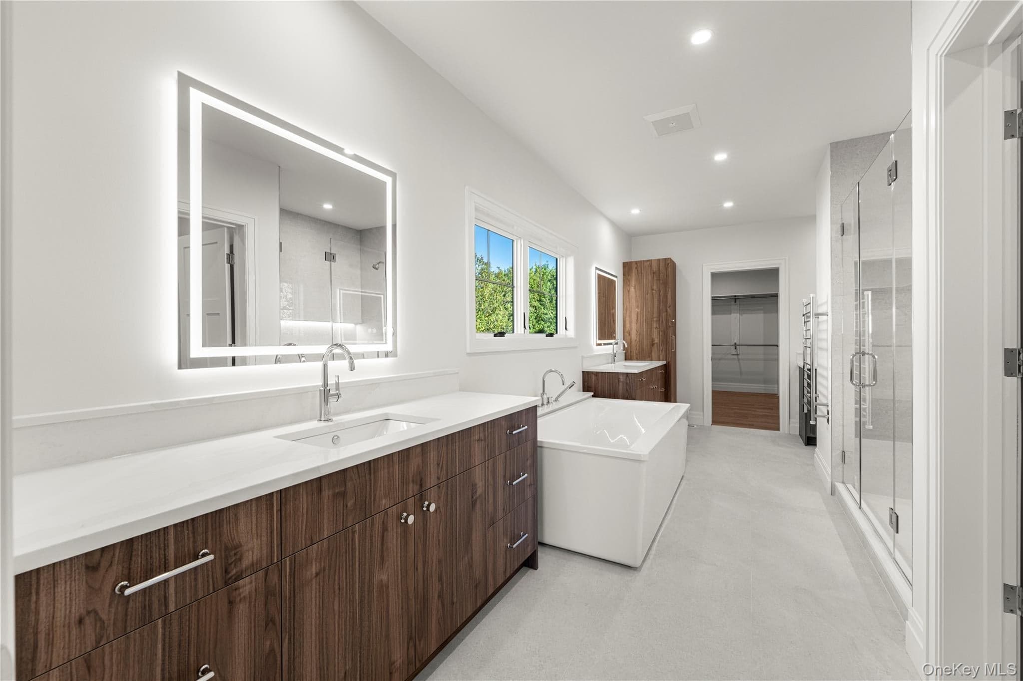 53 S Phillips Avenue thumbnail 19