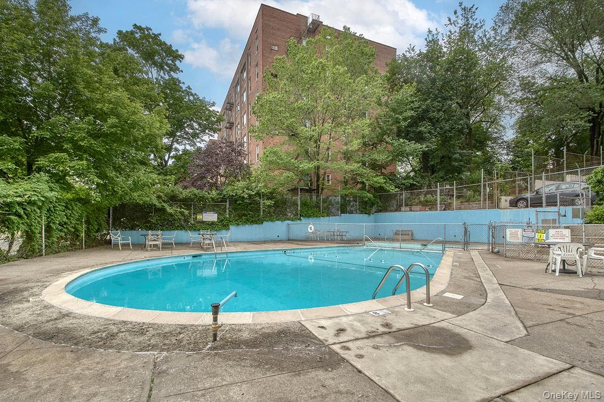 609 Kappock Street Unit: 3F thumbnail 23