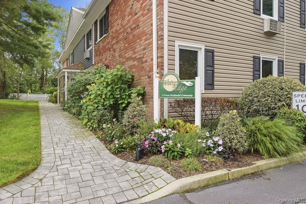 40 W 4th Street Unit: 214 thumbnail 5