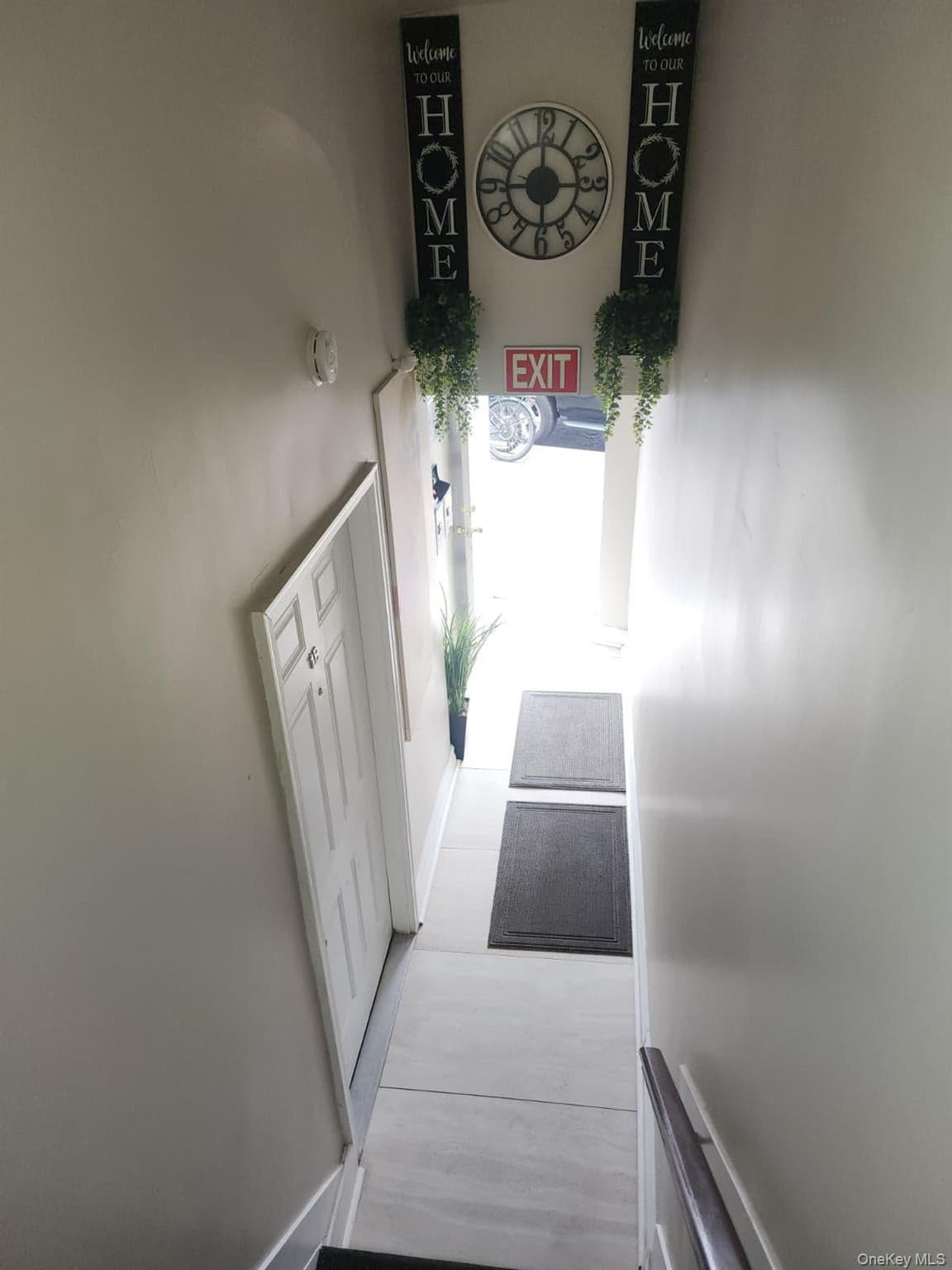 116-43 Sutphin Boulevard thumbnail 4