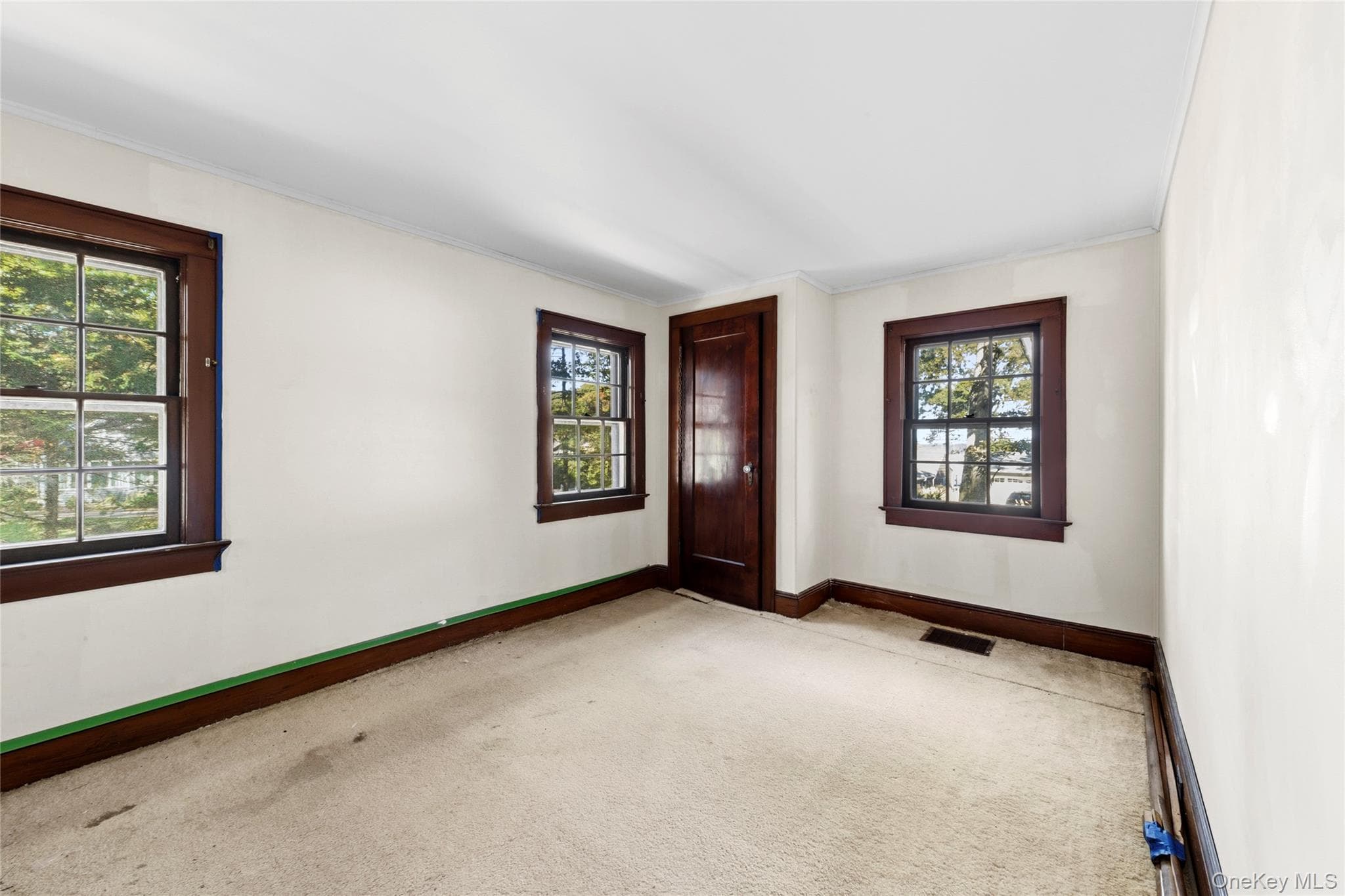 650 Grove Drive thumbnail 14