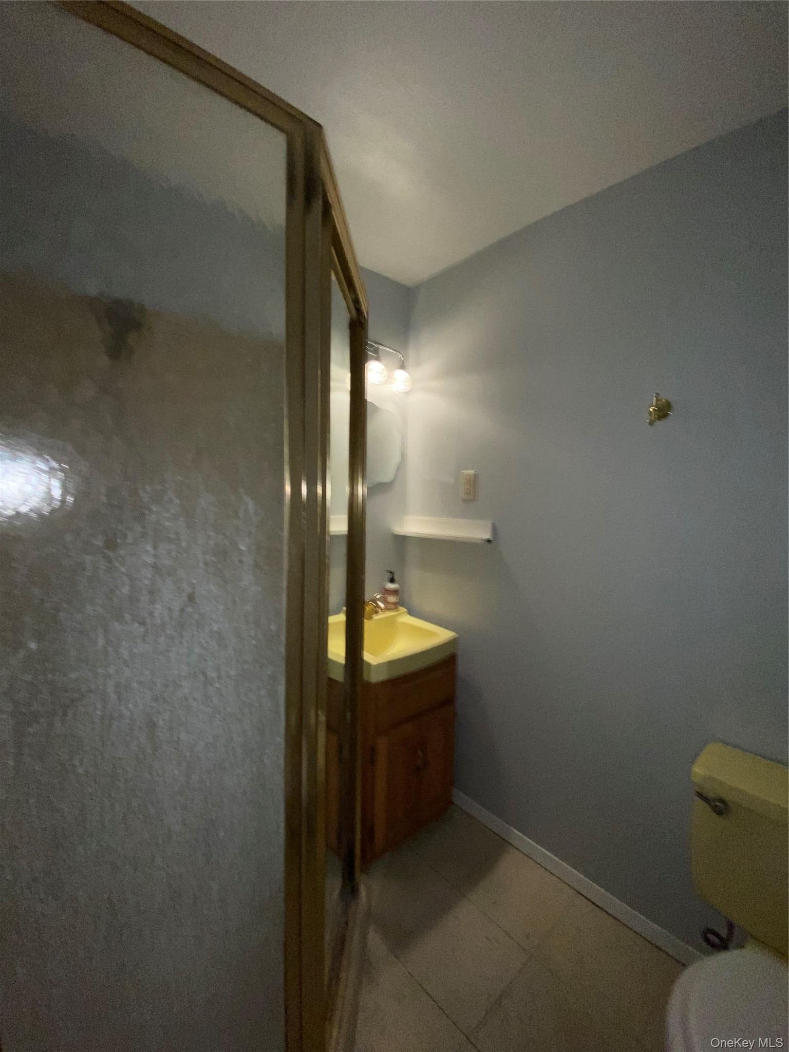 224 Center ST thumbnail 17