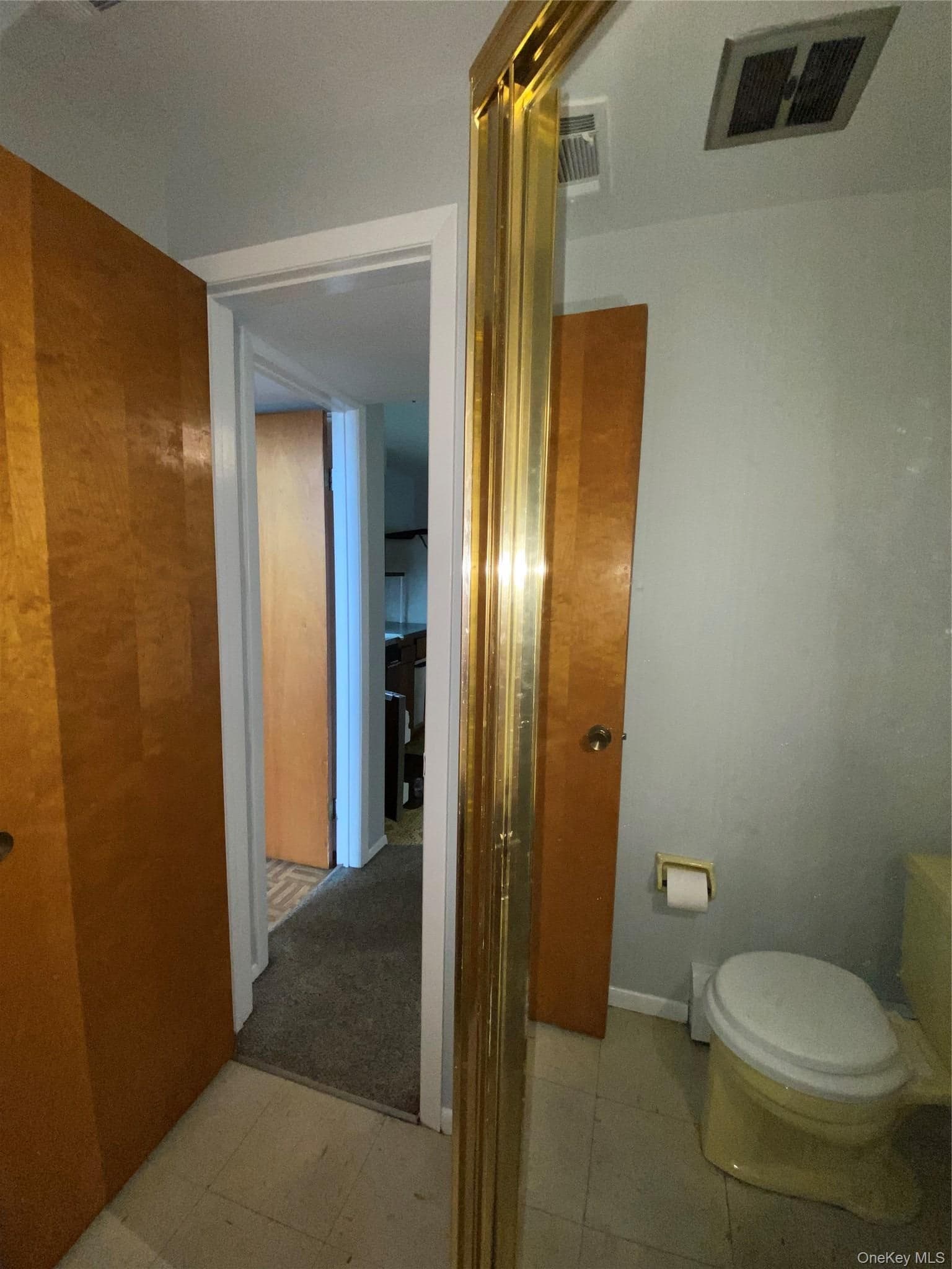 224 Center ST thumbnail 19