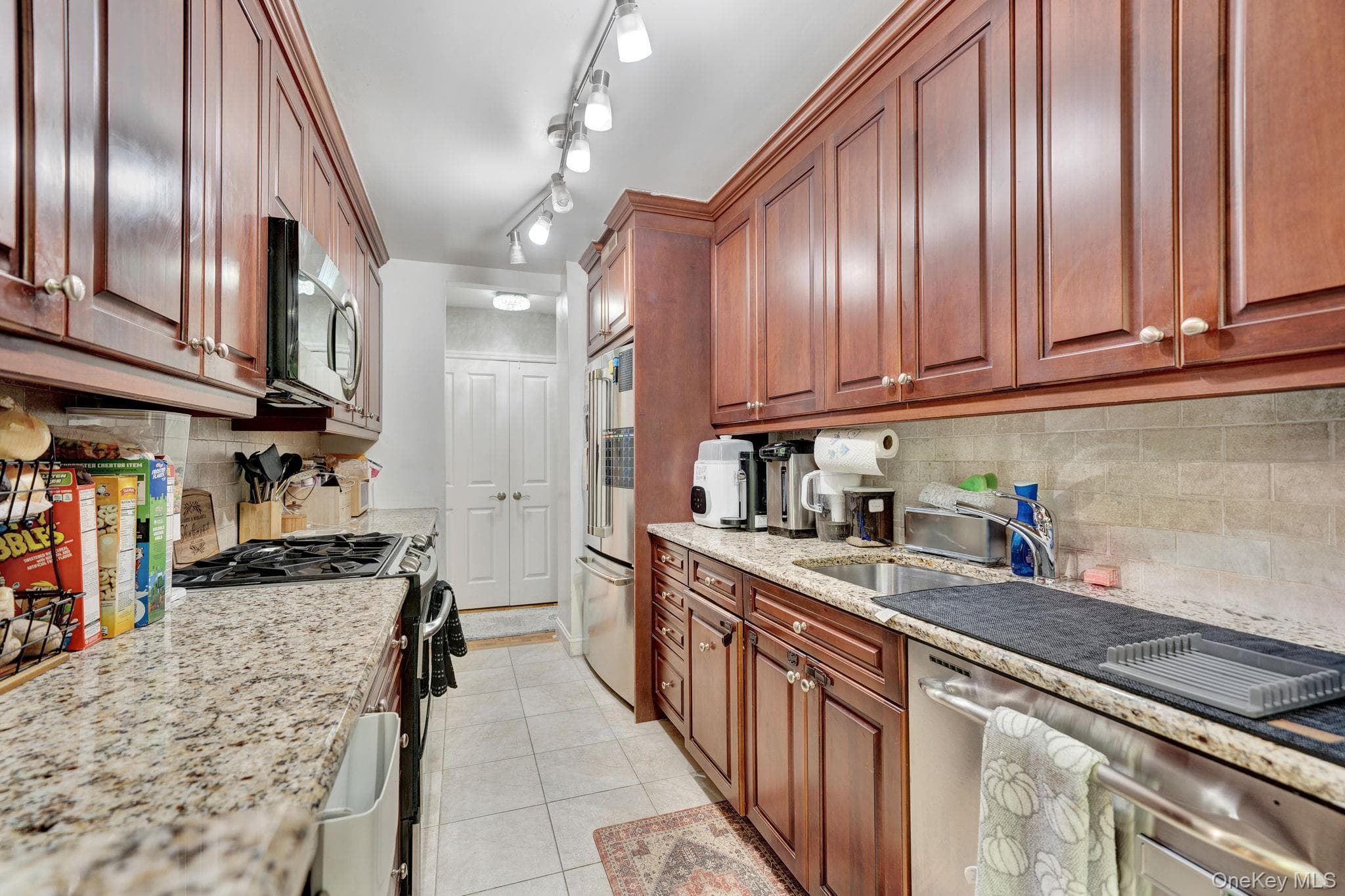 75-34 Bell Boulevard Unit: 1E thumbnail 14