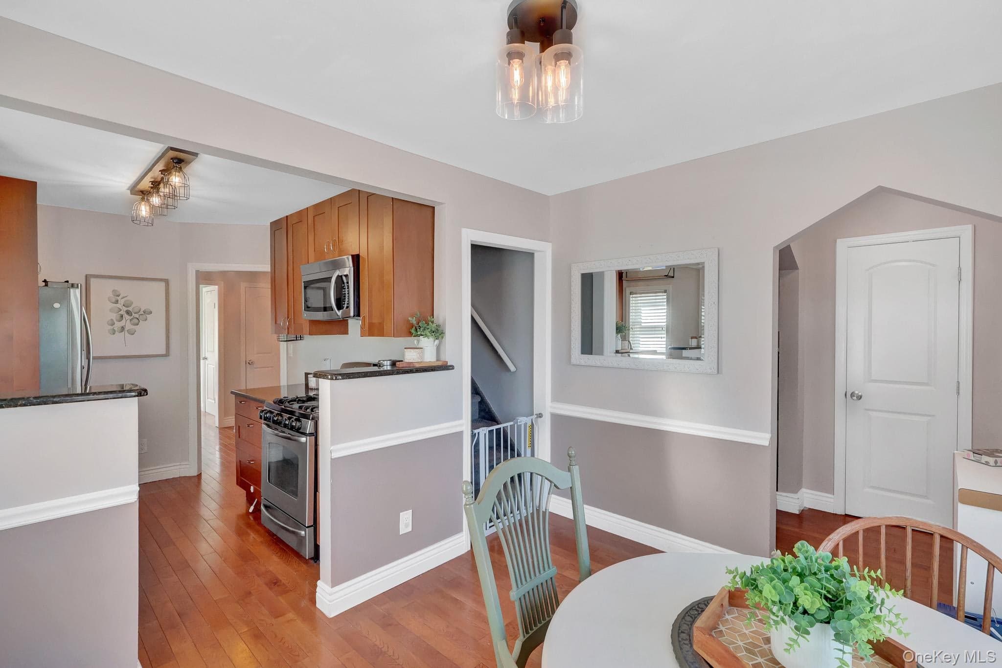 410 Clive Place thumbnail 7