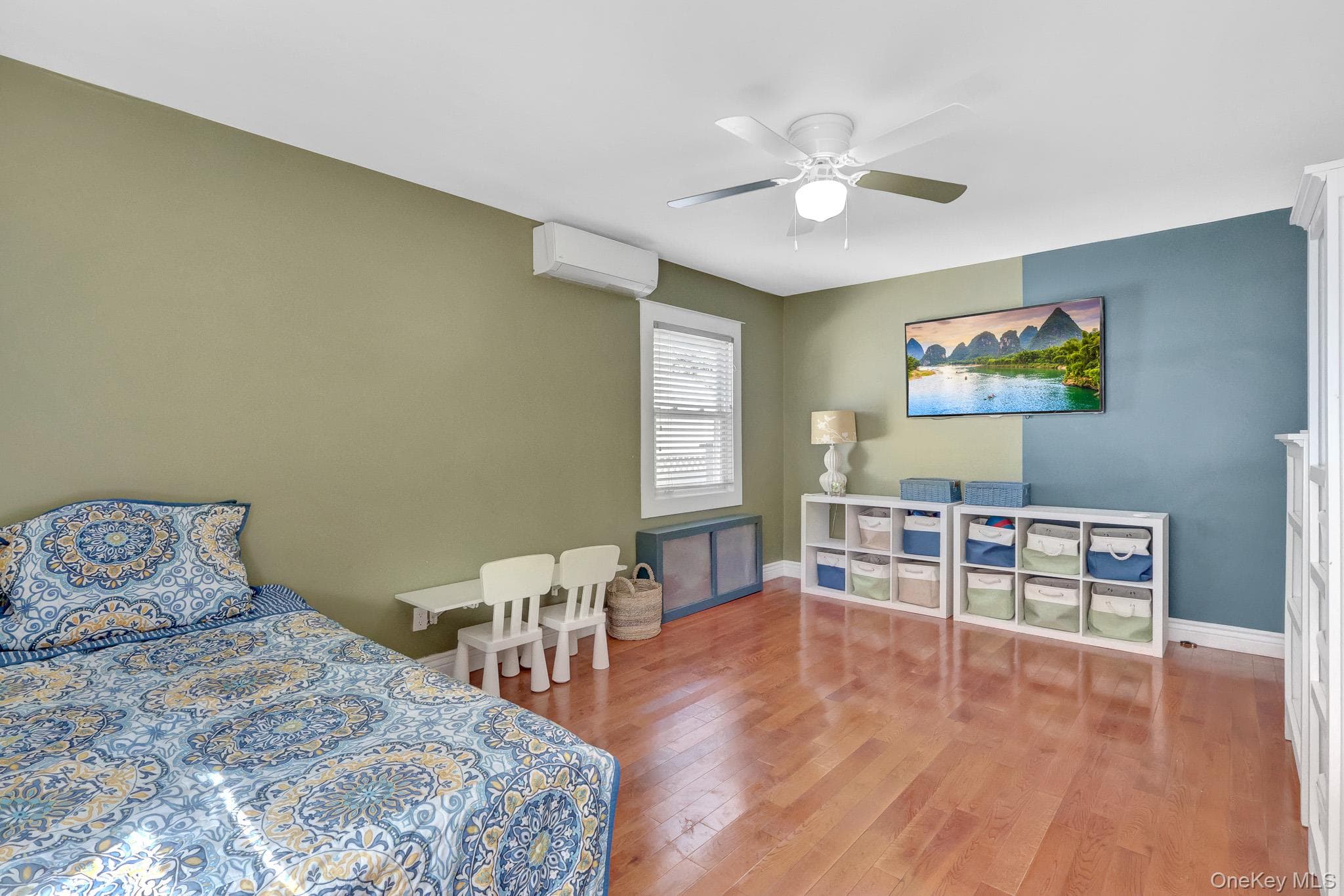 410 Clive Place thumbnail 18