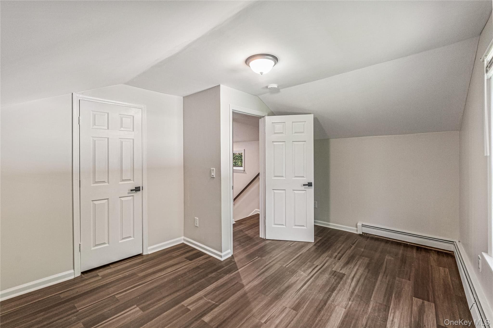 155 Moriches Avenue thumbnail 9