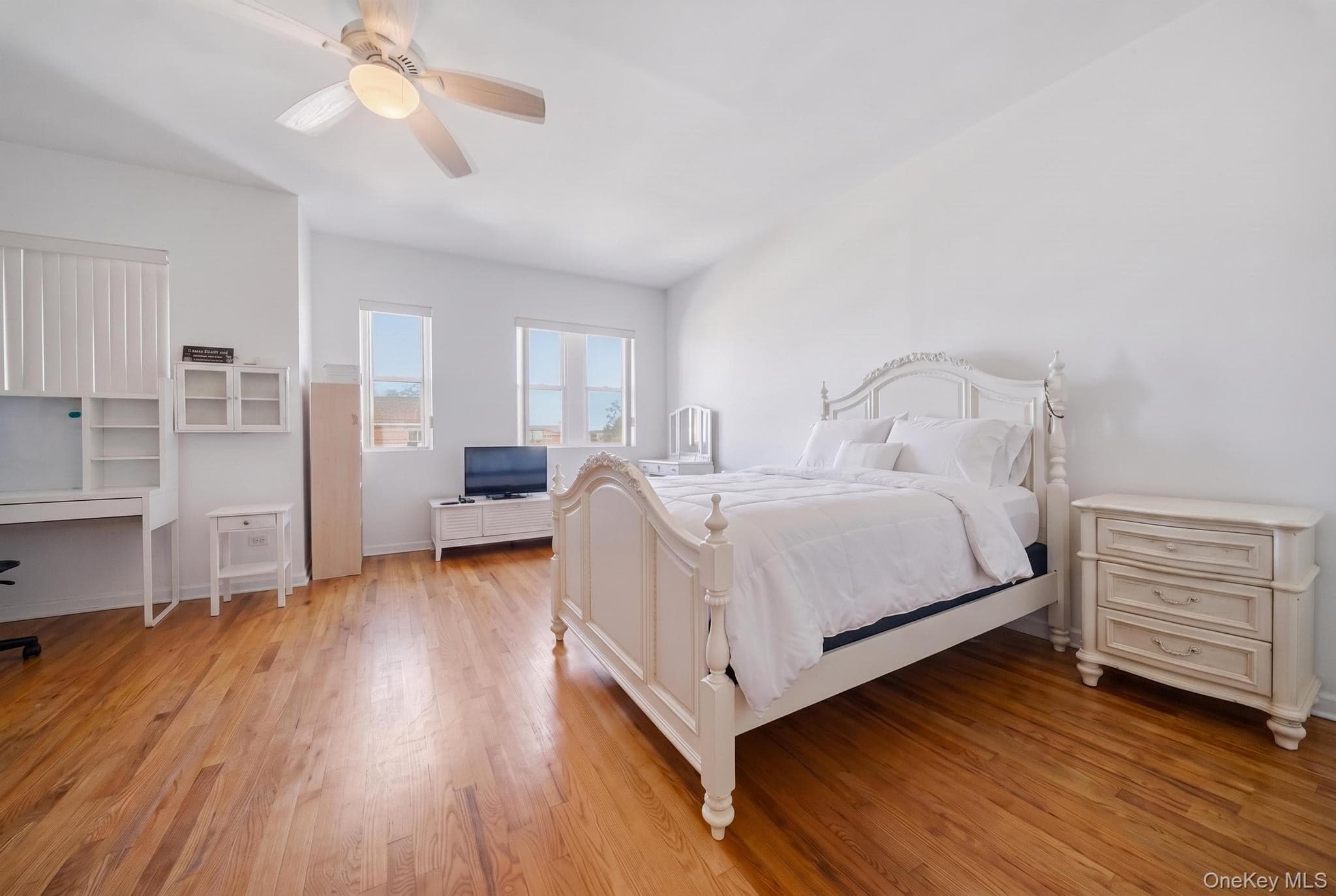 6908 Penelope Avenue thumbnail 12