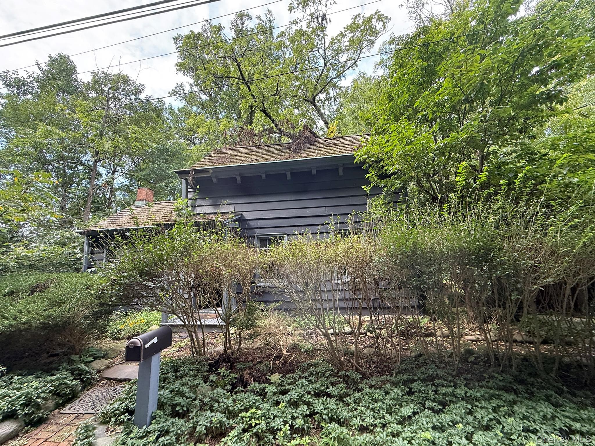 240 Kings Highway photo 1