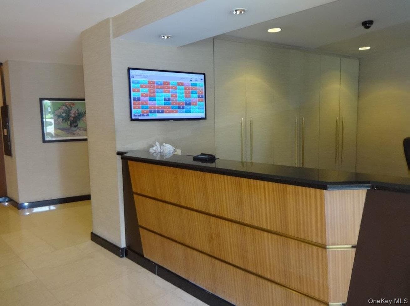 2500 Johnson Avenue Unit: 7S thumbnail 18