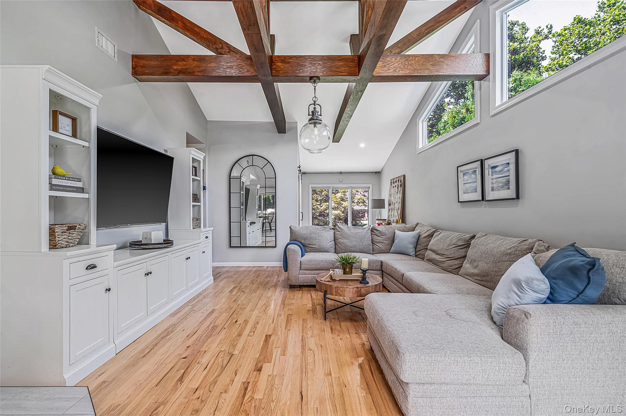 164 Cedrus Avenue thumbnail 11